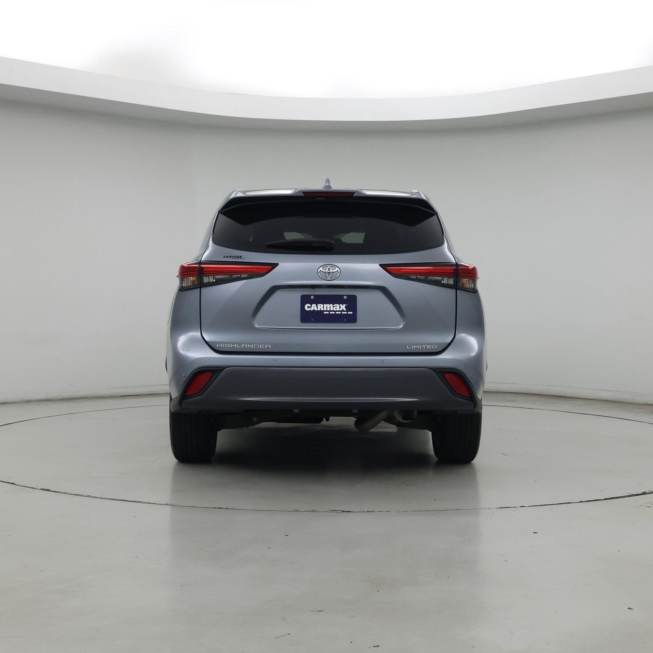 Thumbnail: 2023 Toyota Highlander - 3