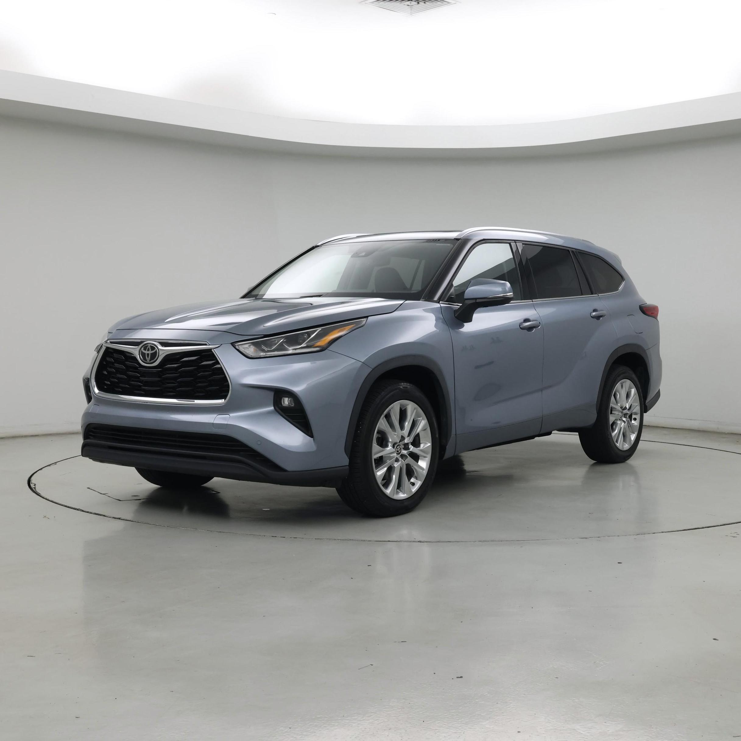 Thumbnail: 2023 Toyota Highlander - 8