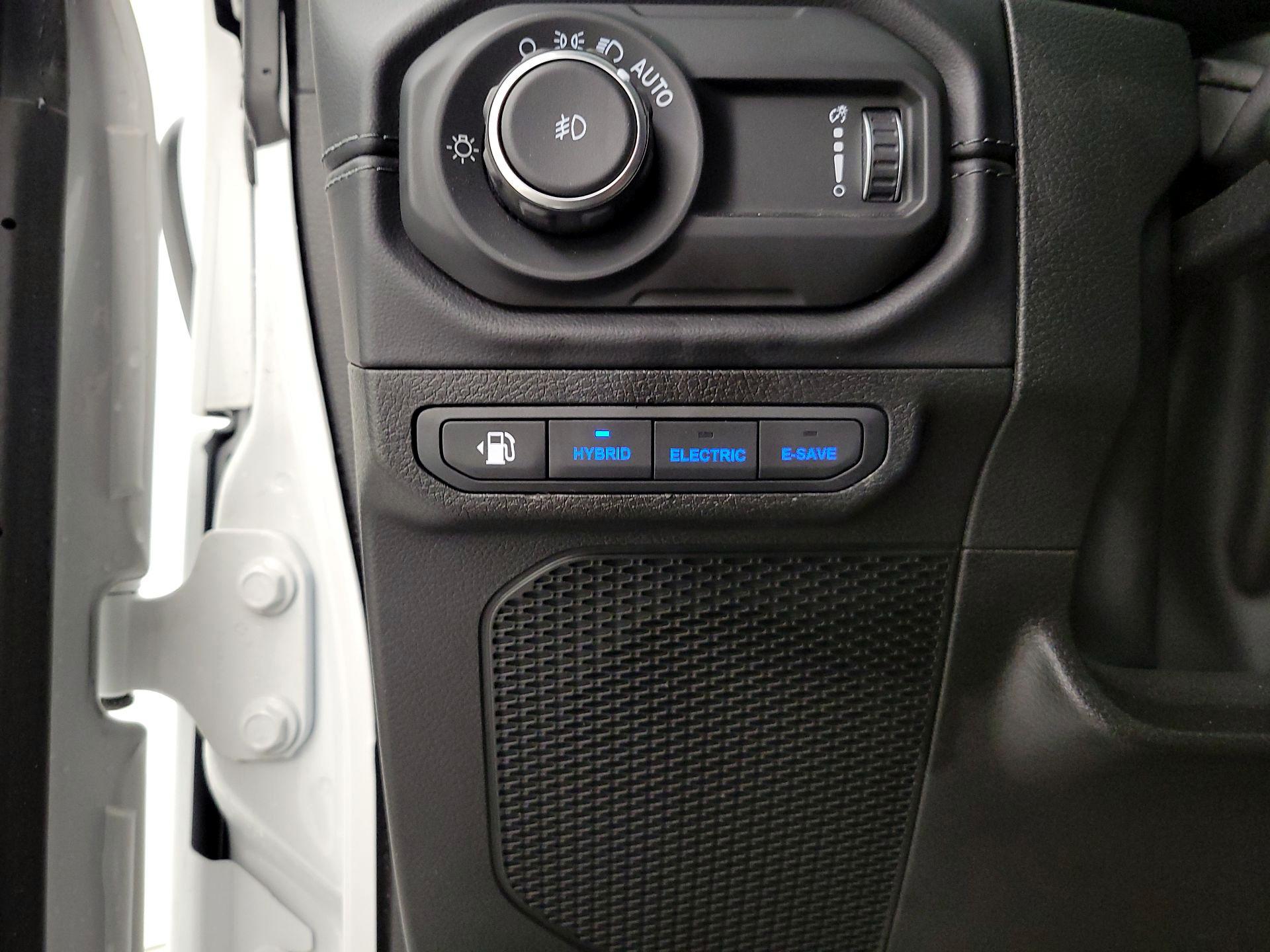 Thumbnail: 2025 Jeep Wrangler - 13