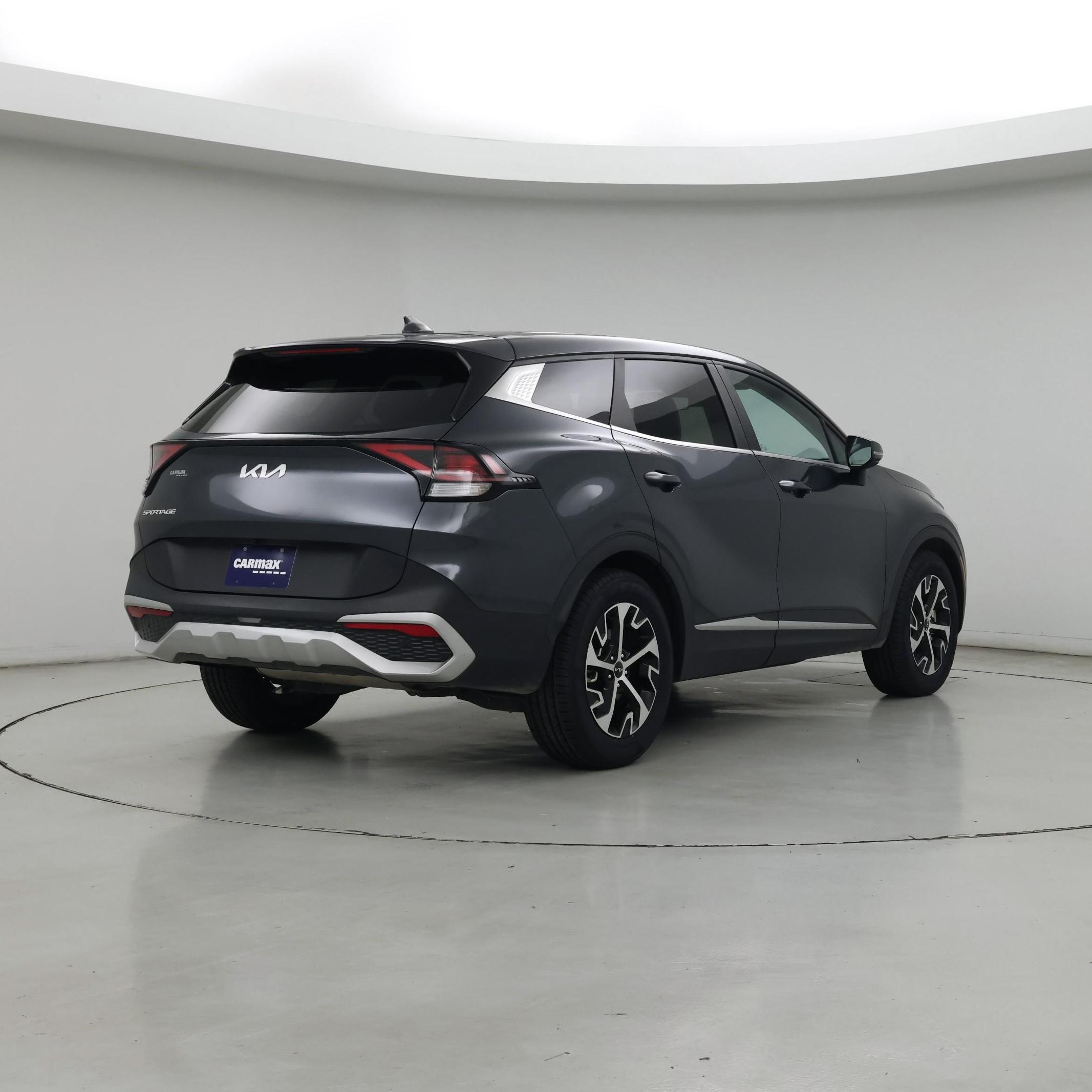 Thumbnail: 2023 Kia Sportage - 8