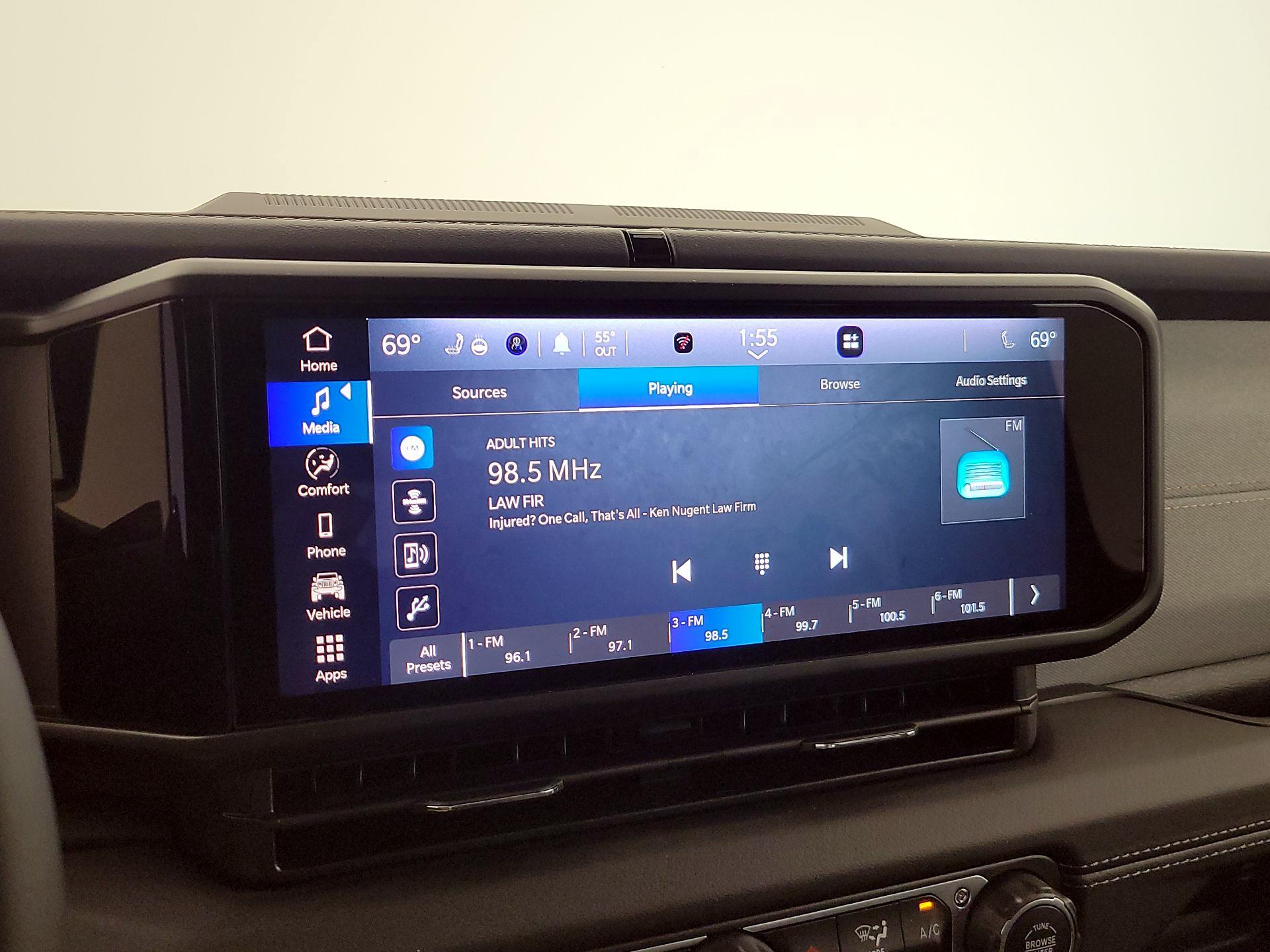 Thumbnail: 2025 Jeep Wrangler - 15