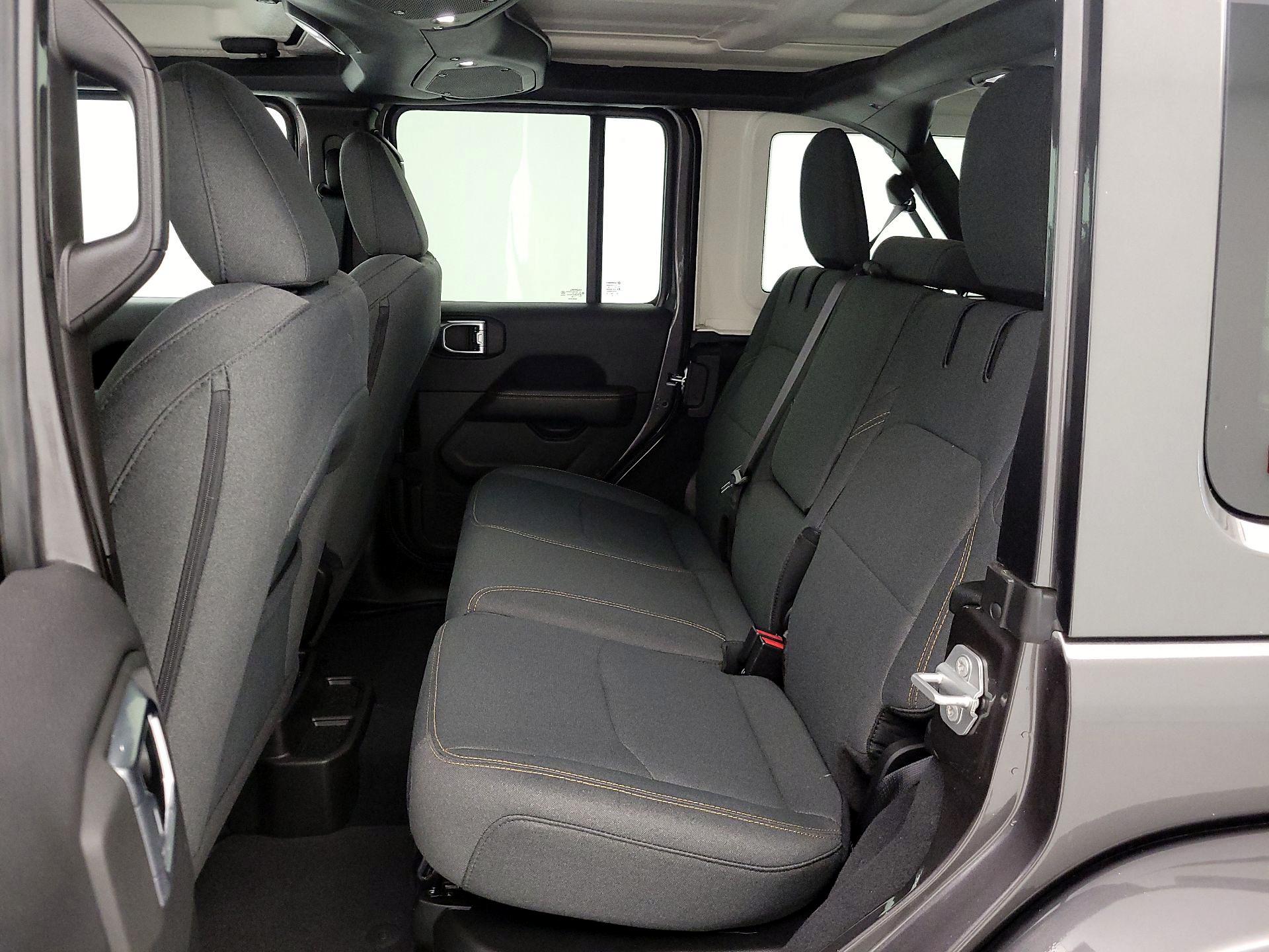 Thumbnail: 2025 Jeep Wrangler - 19