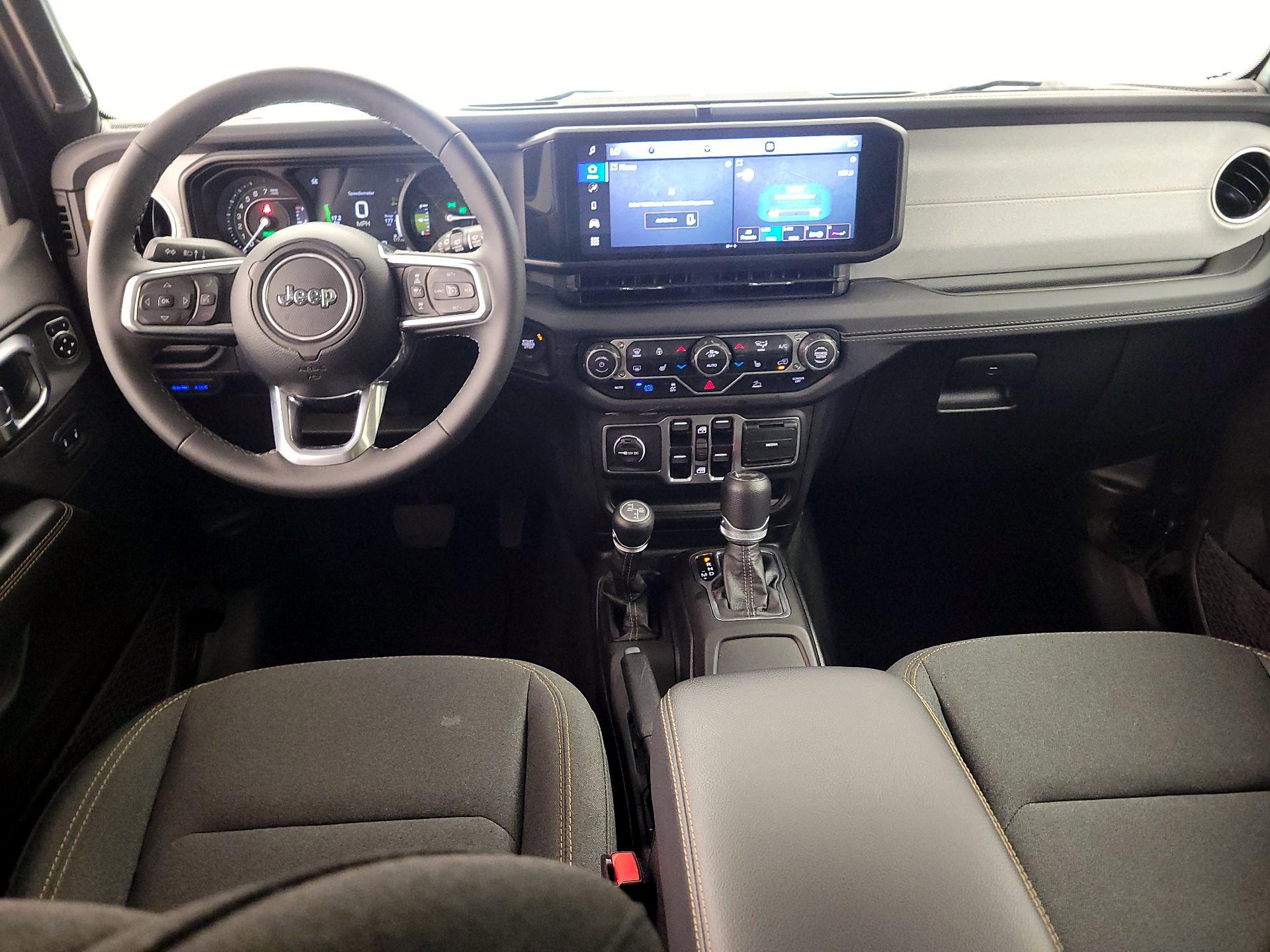 Thumbnail: 2025 Jeep Wrangler - 9