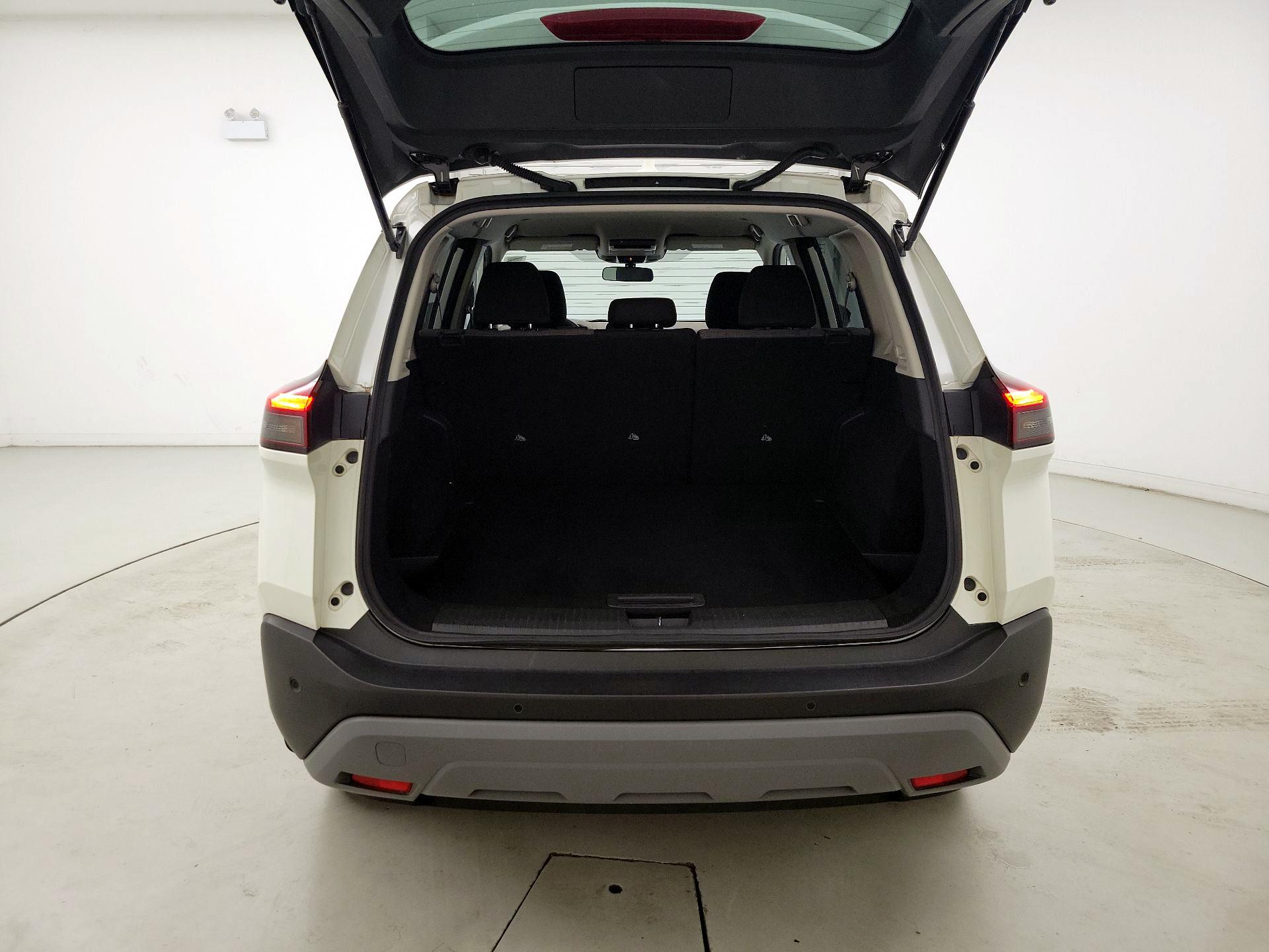 Thumbnail: 2023 Nissan Rogue - 20