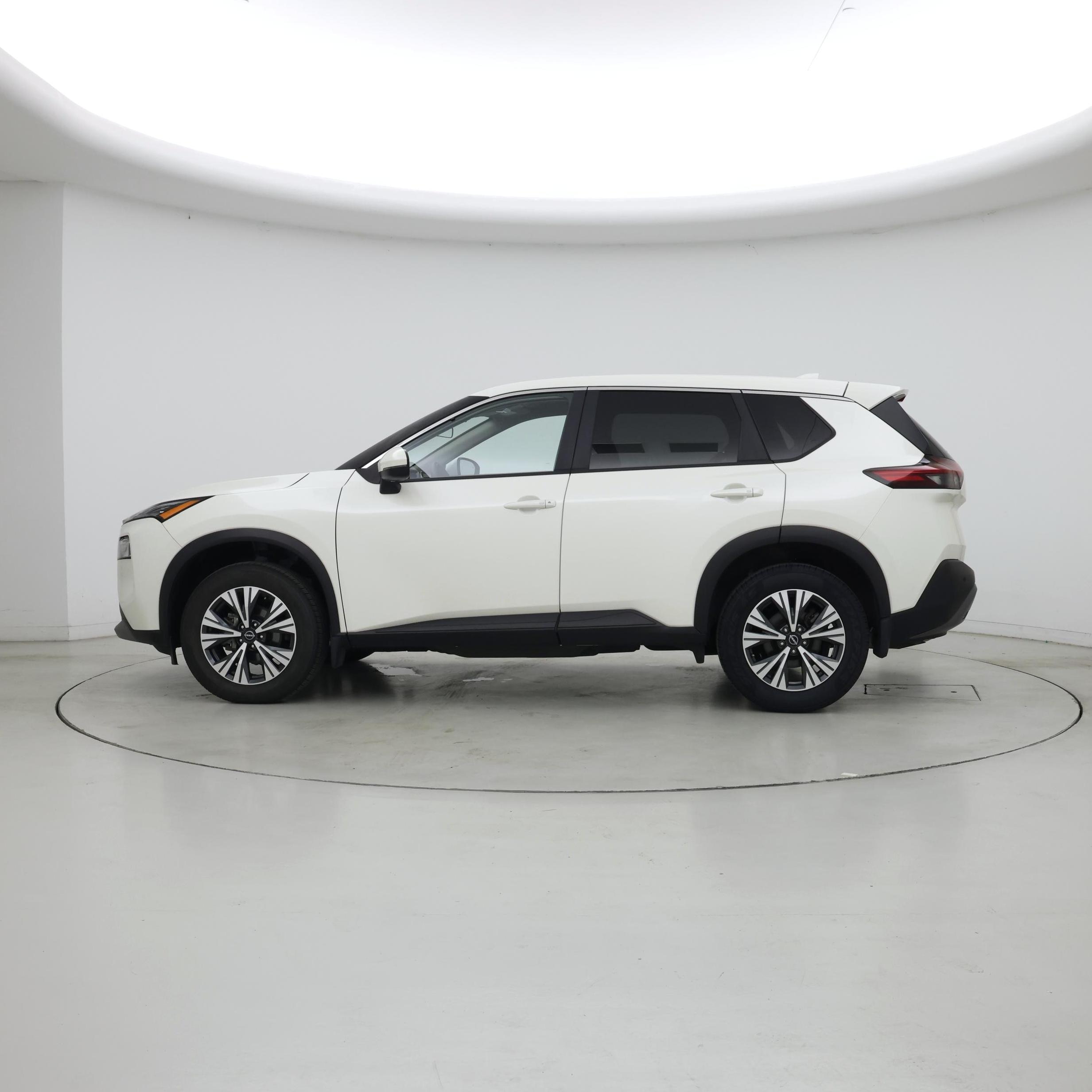 Thumbnail: 2023 Nissan Rogue - 3