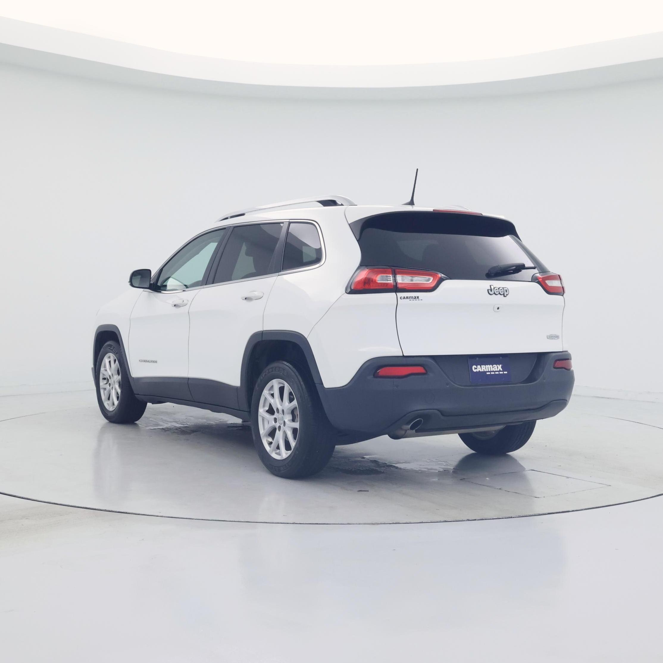 Thumbnail: 2016 Jeep Cherokee - 2