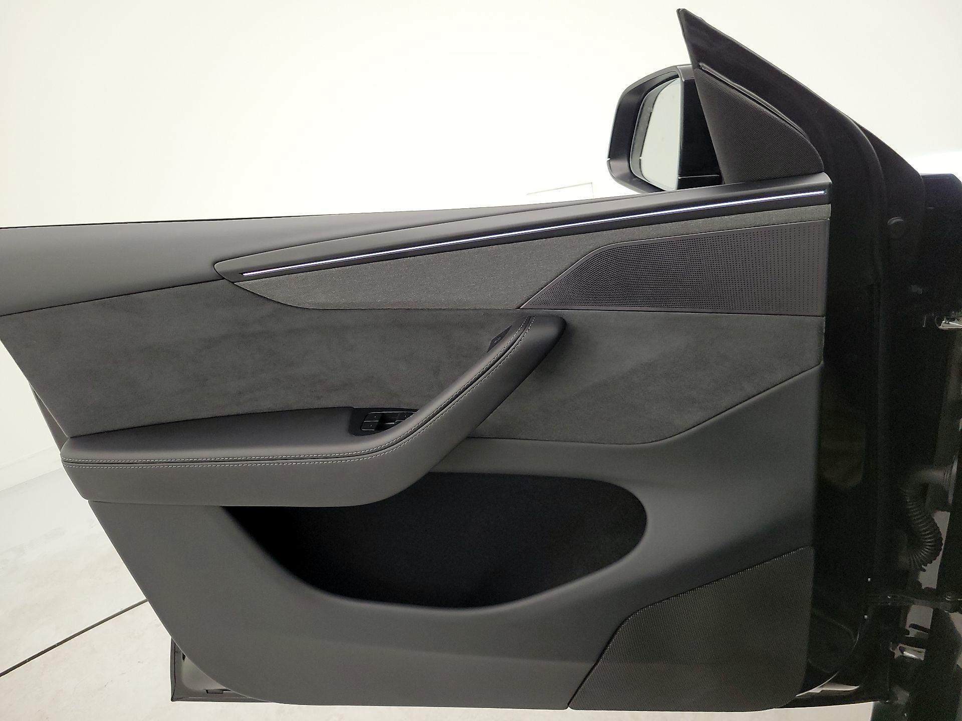 Thumbnail: 2026 Tesla Model Y - 12