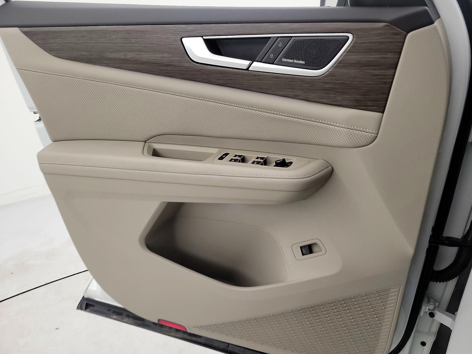 Thumbnail: 2024 Volkswagen Atlas - 12