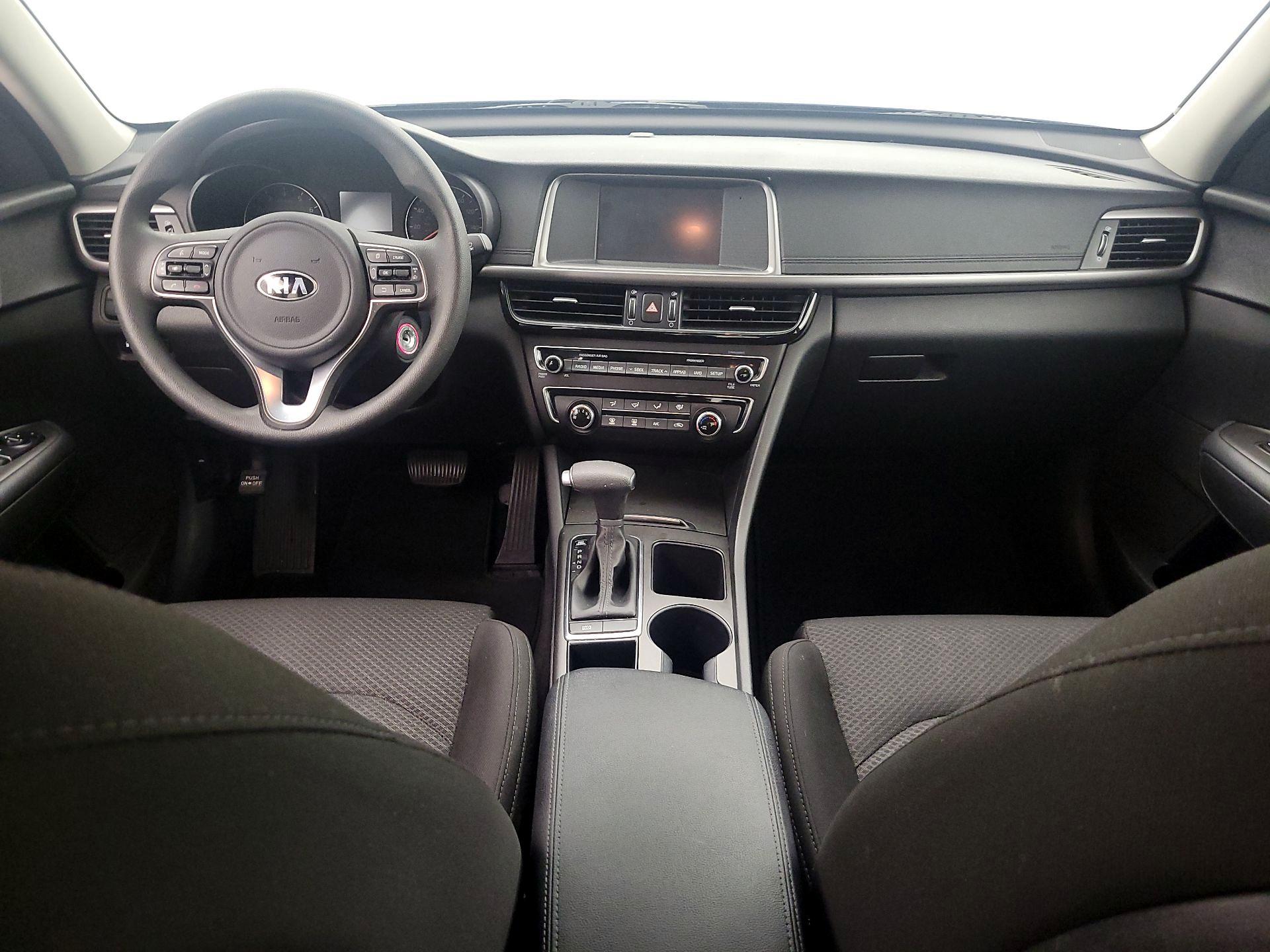 Thumbnail: 2018 Kia Optima - 9