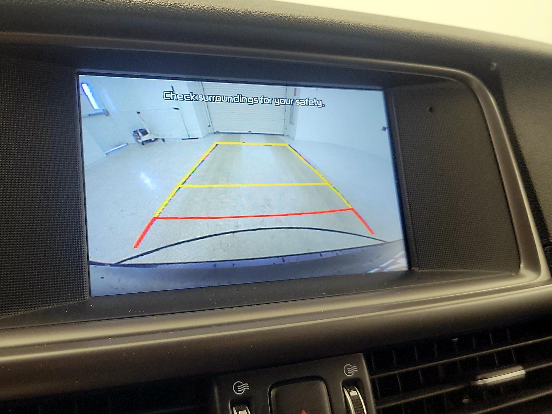 Thumbnail: 2018 Kia Optima - 14