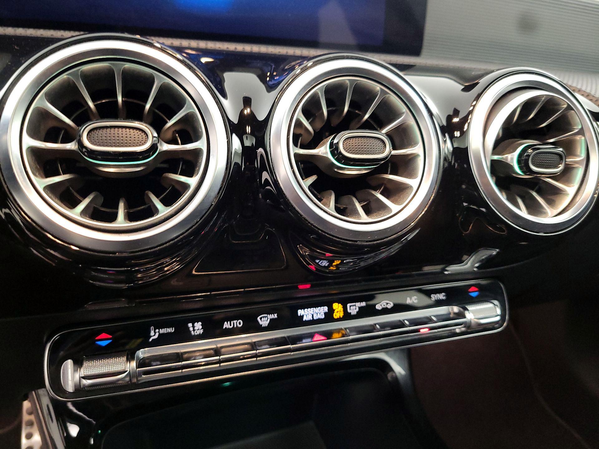 Thumbnail: 2022 Mercedes-Benz A-Class - 16