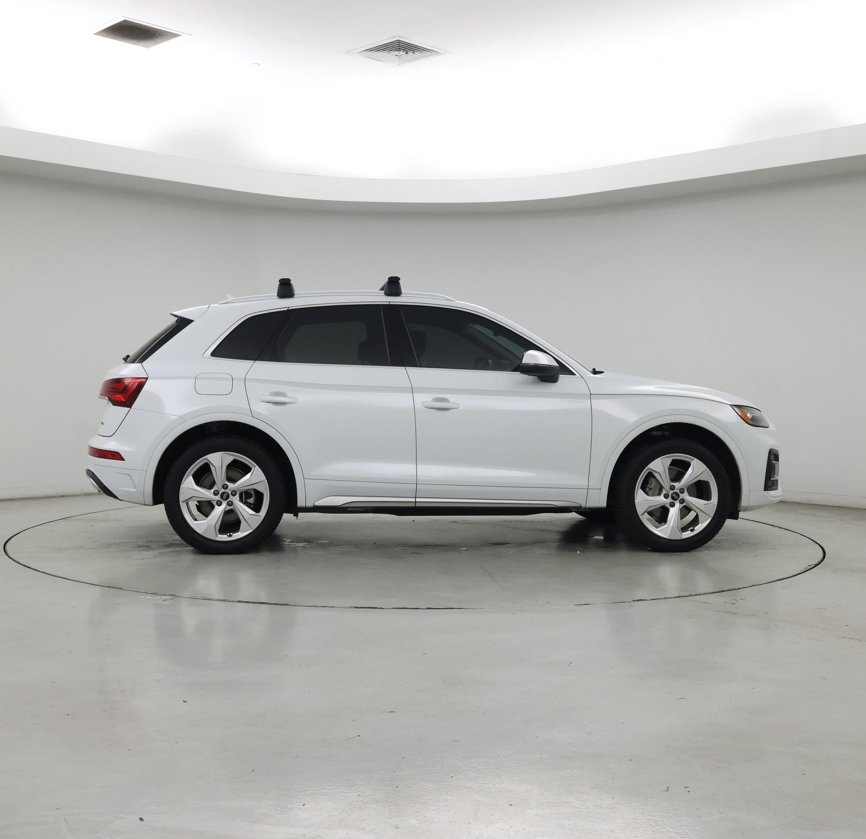 Thumbnail: 2021 Audi Q5 - 7