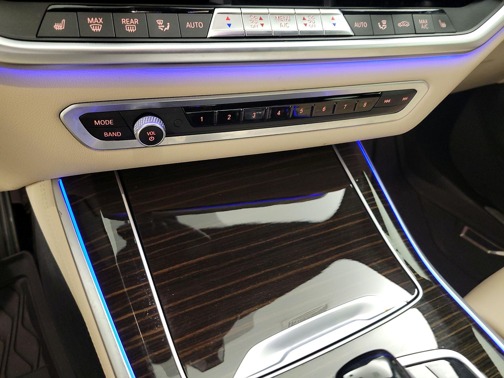 Thumbnail: 2021 BMW X5 - 17