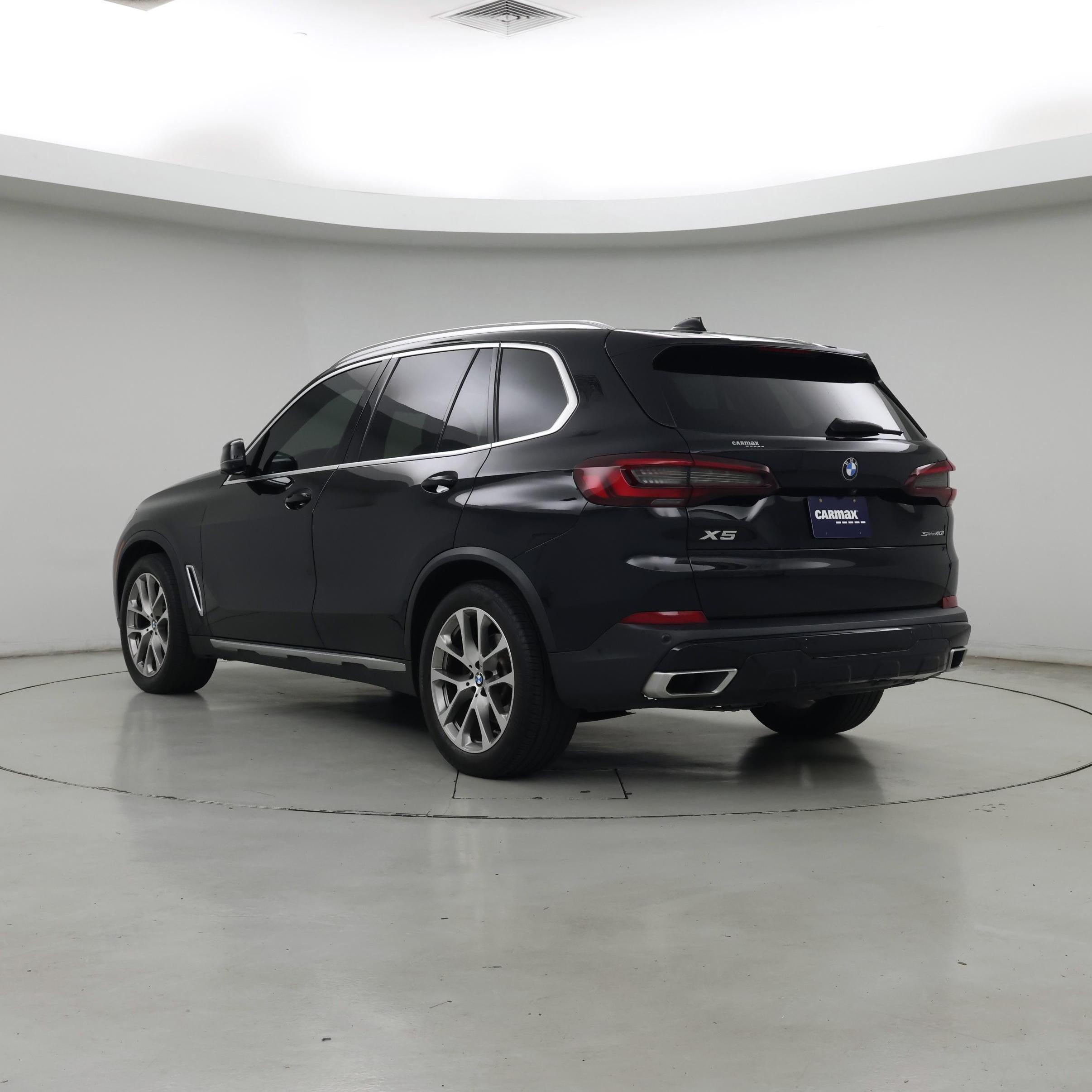 Thumbnail: 2021 BMW X5 - 2
