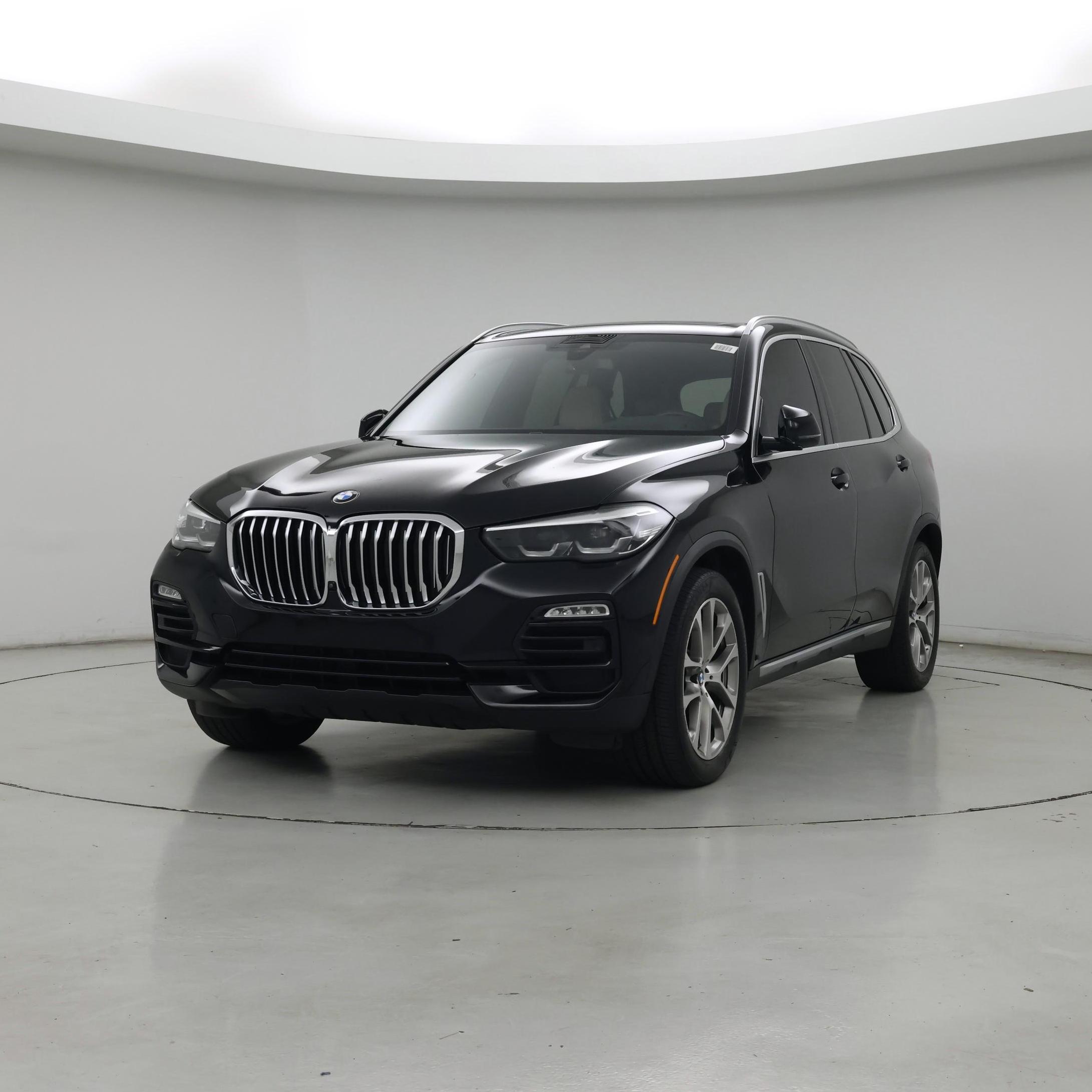Thumbnail: 2021 BMW X5 - 4