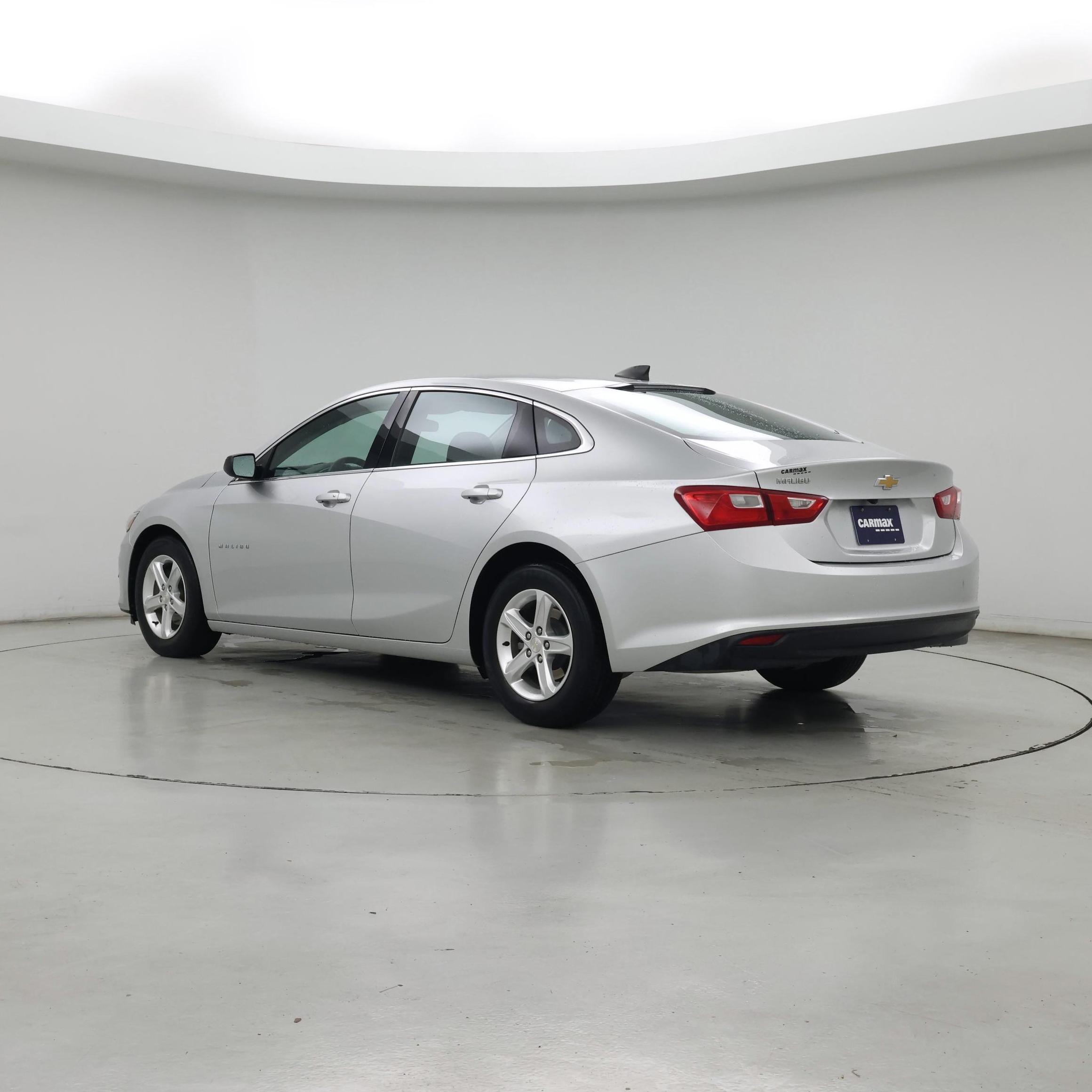 Thumbnail: 2022 Chevrolet Malibu - 2
