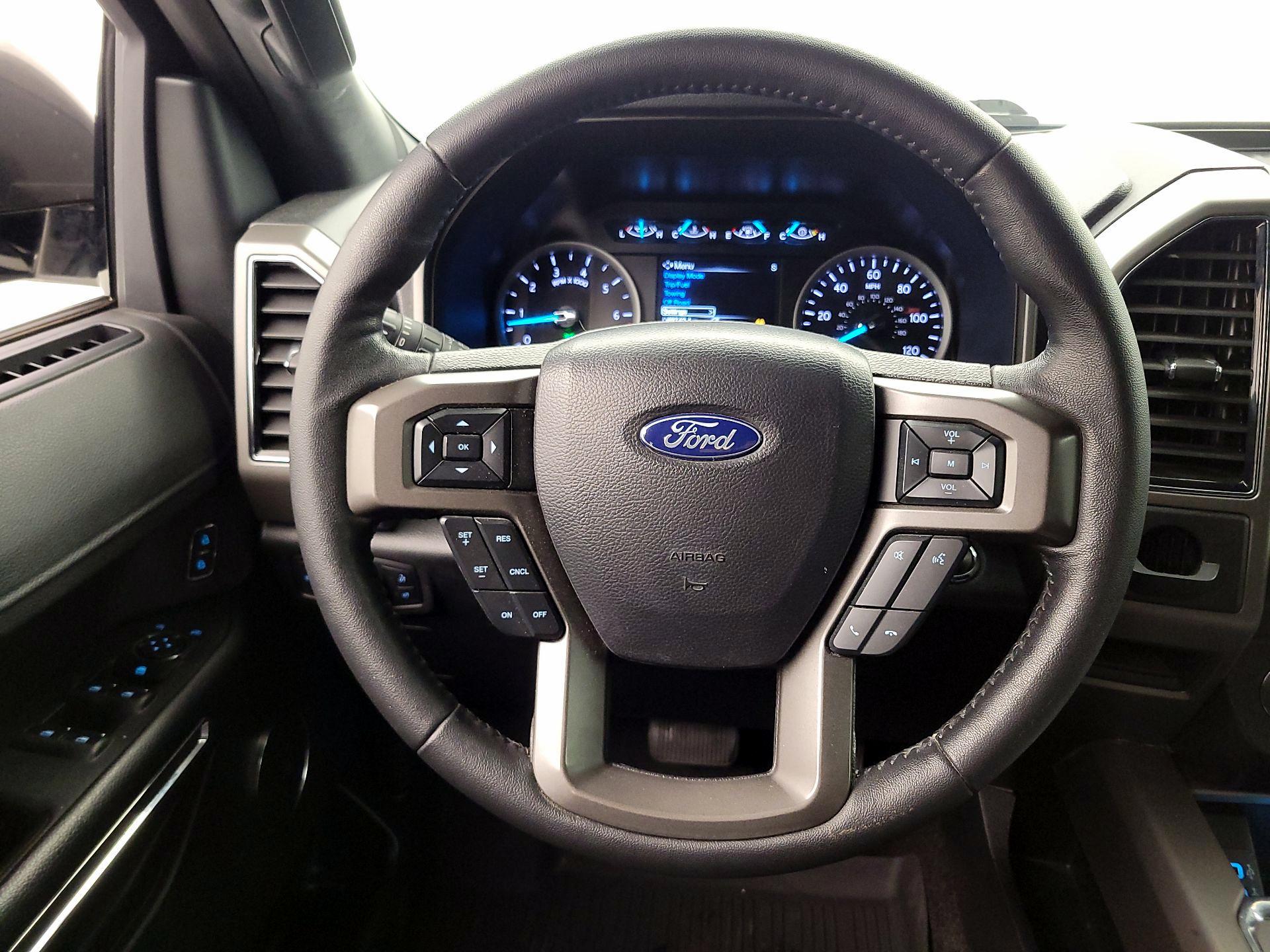 Thumbnail: 2019 Ford Expedition - 10