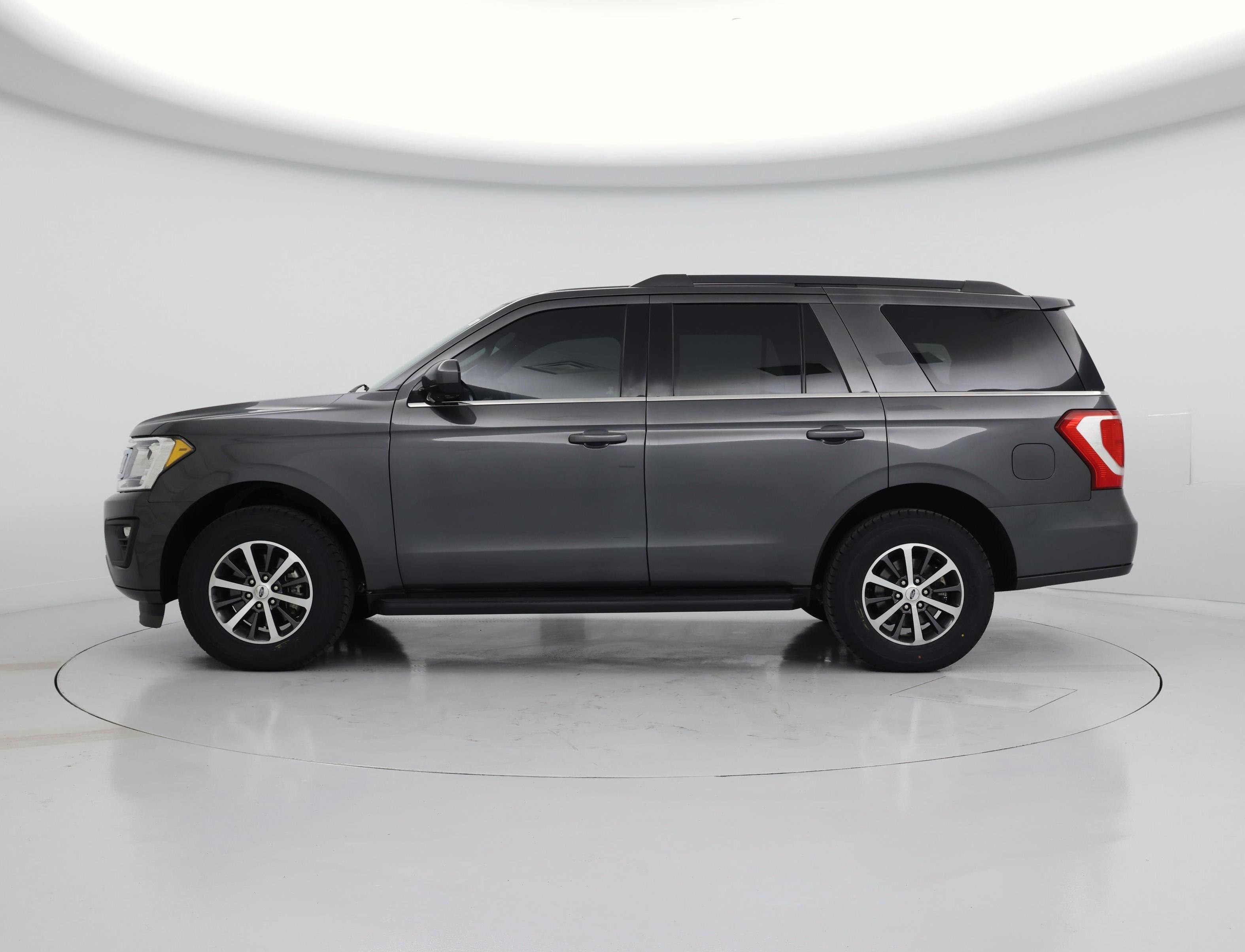 Thumbnail: 2019 Ford Expedition - 3