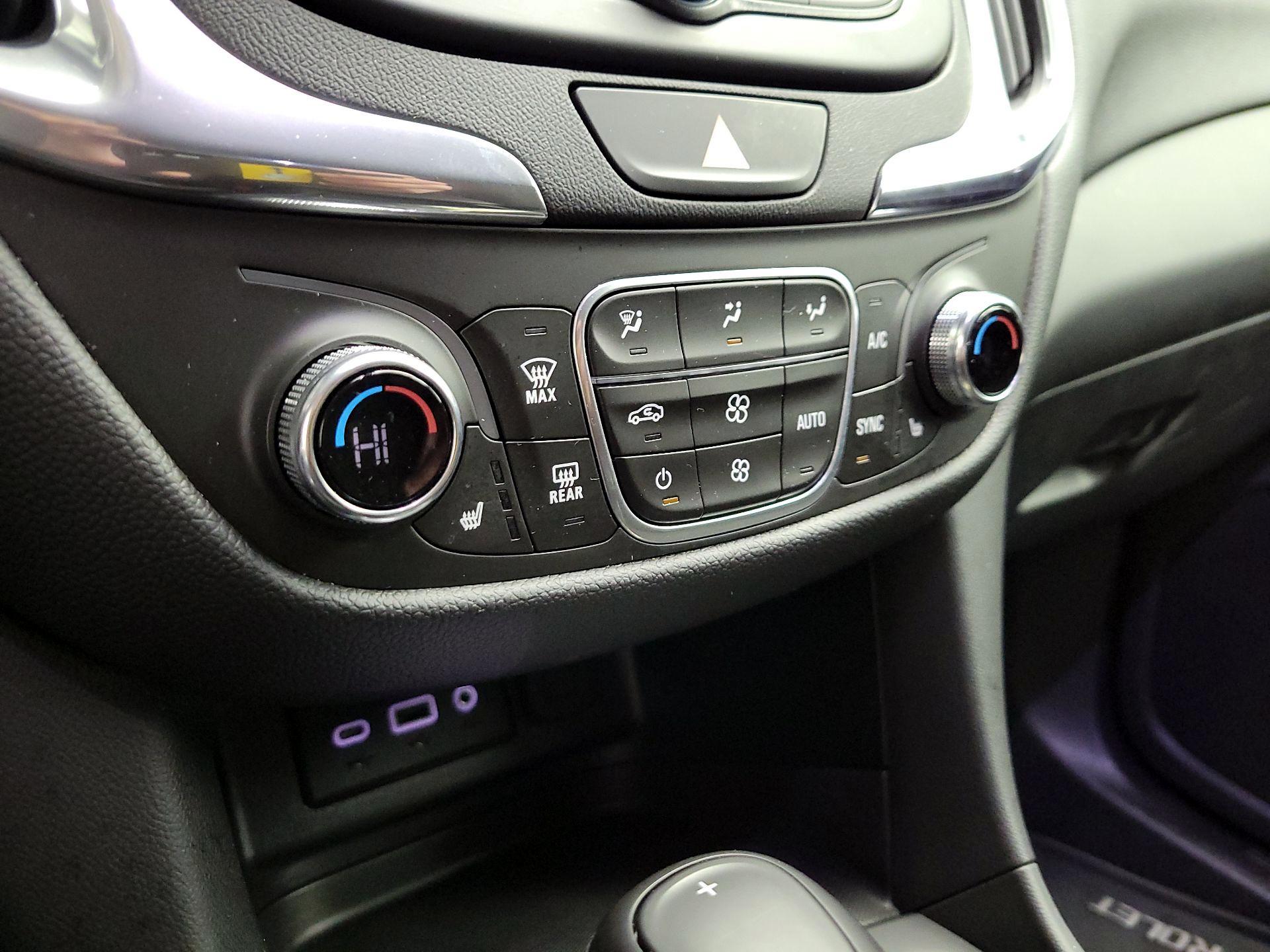 Thumbnail: 2020 Chevrolet Equinox - 14