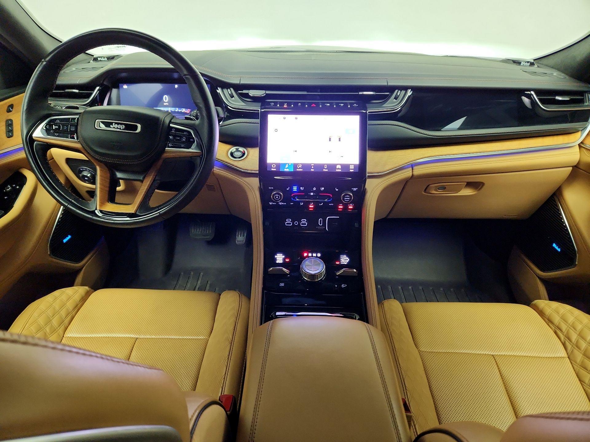 Thumbnail: 2022 Jeep Grand Cherokee - 9