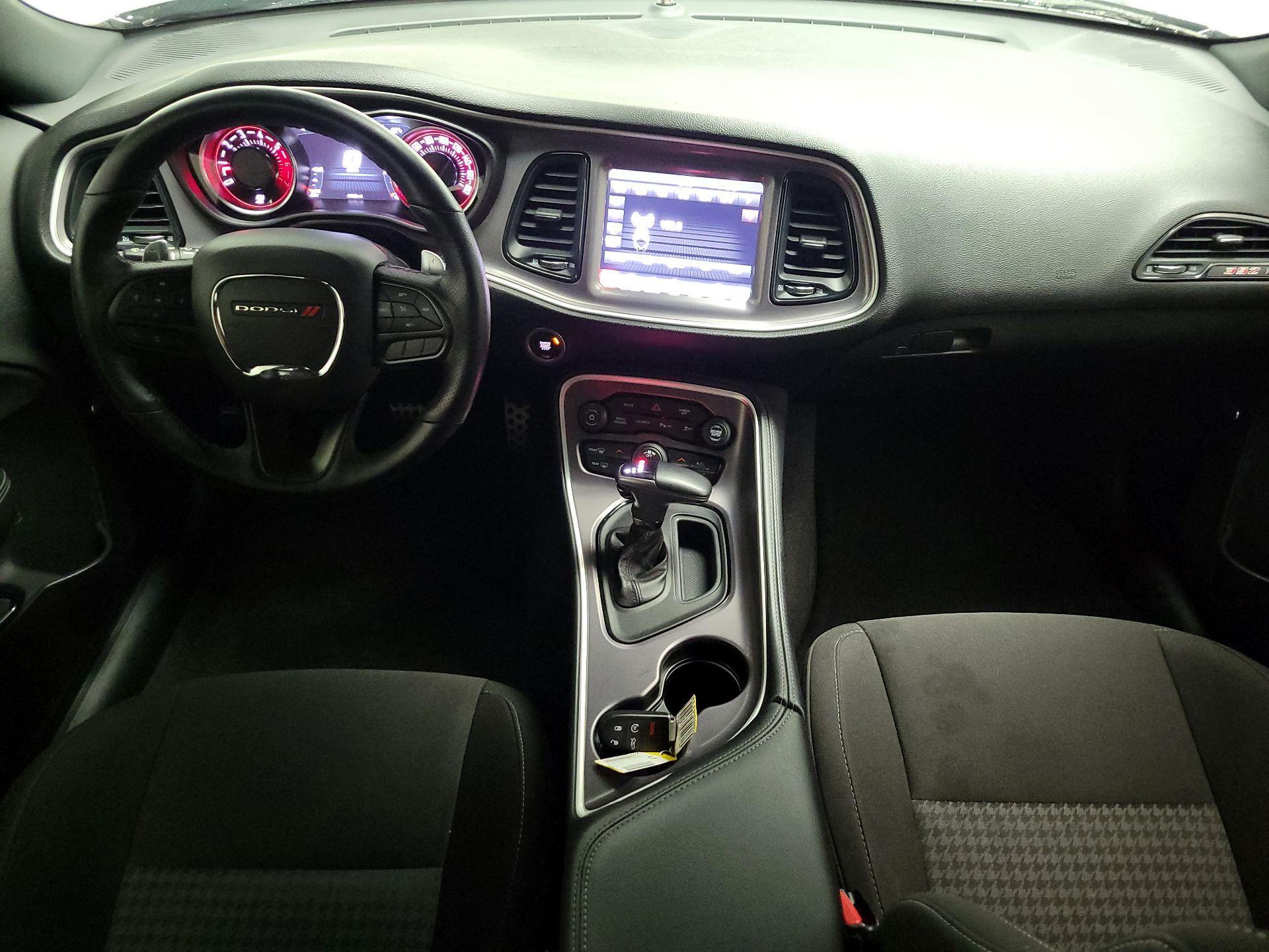 Thumbnail: 2022 Dodge Challenger - 9