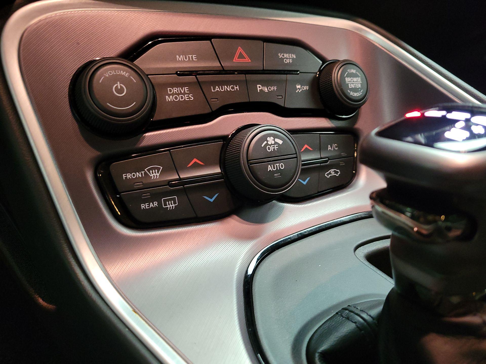 Thumbnail: 2022 Dodge Challenger - 14