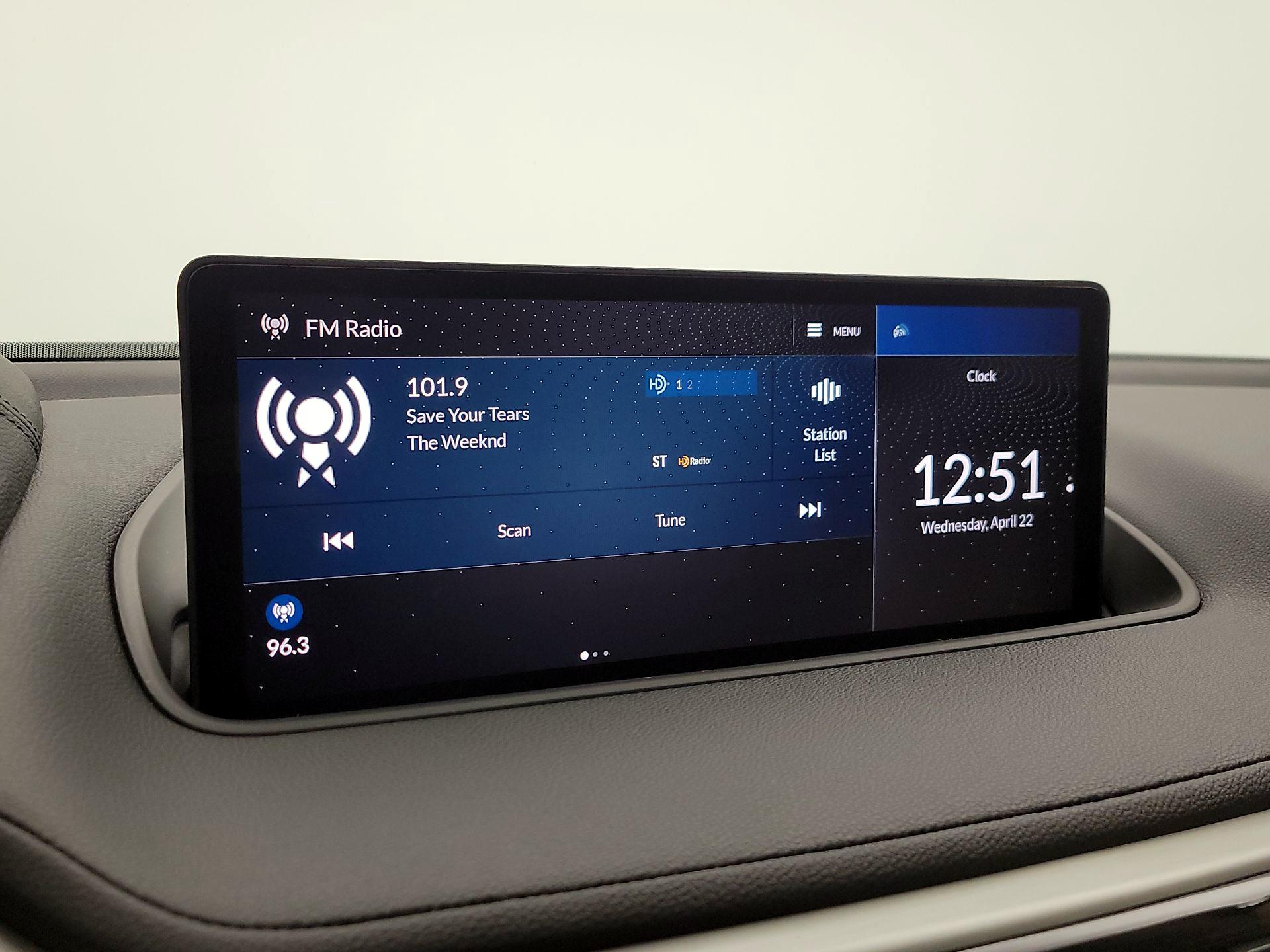 Thumbnail: 2023 Acura MDX - 15