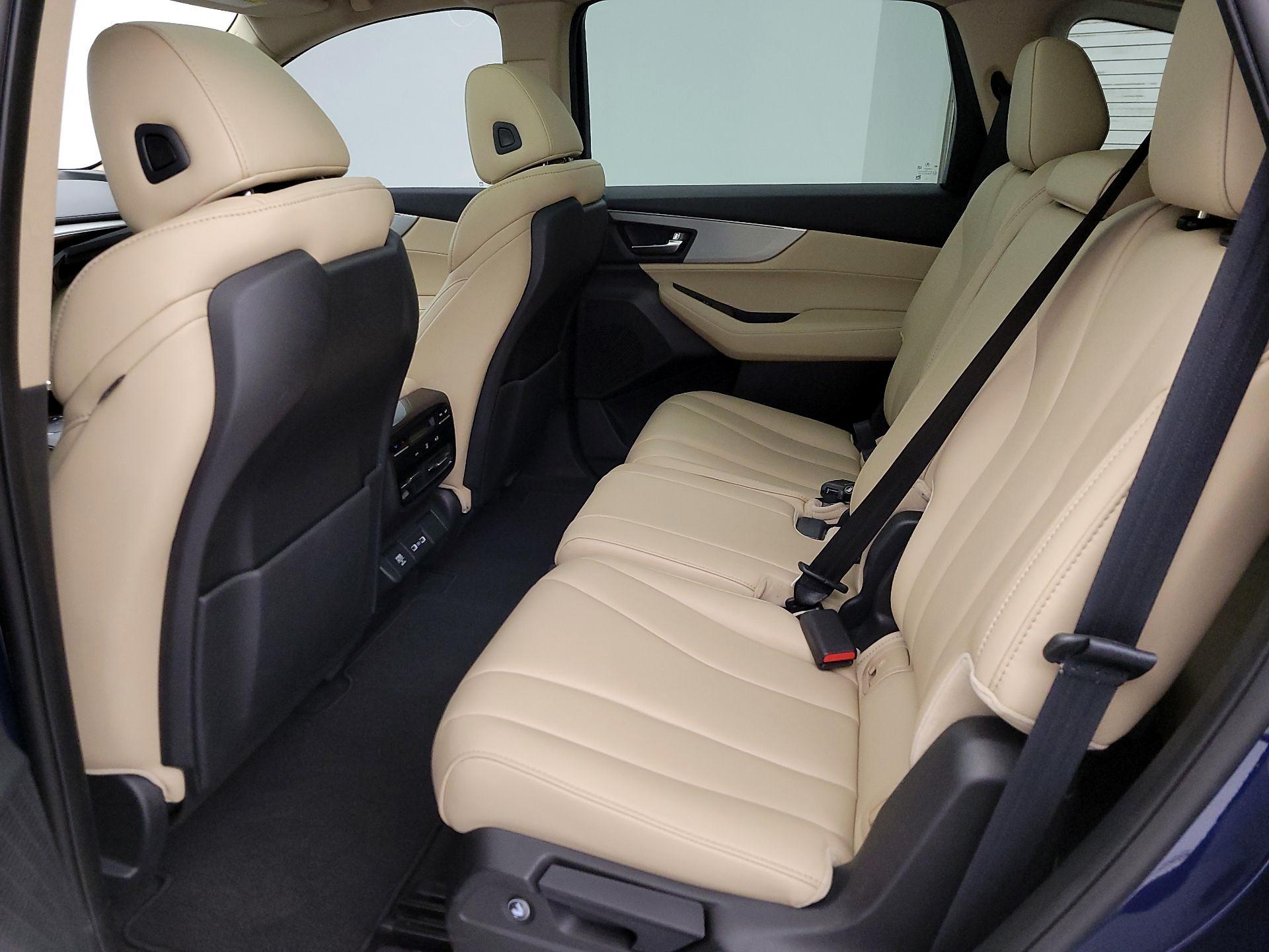 Thumbnail: 2023 Acura MDX - 19