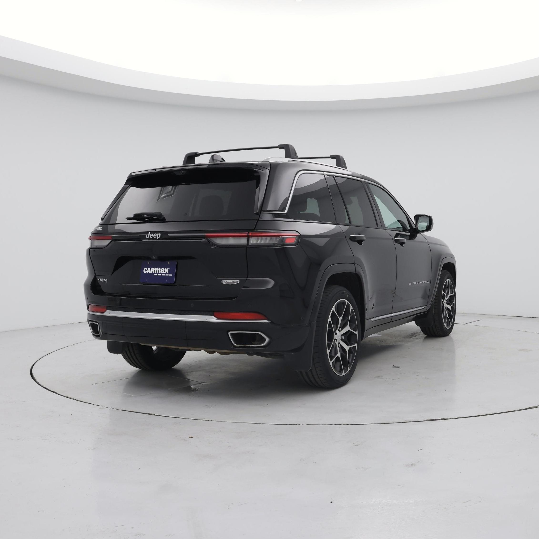 Thumbnail: 2022 Jeep Grand Cherokee - 8