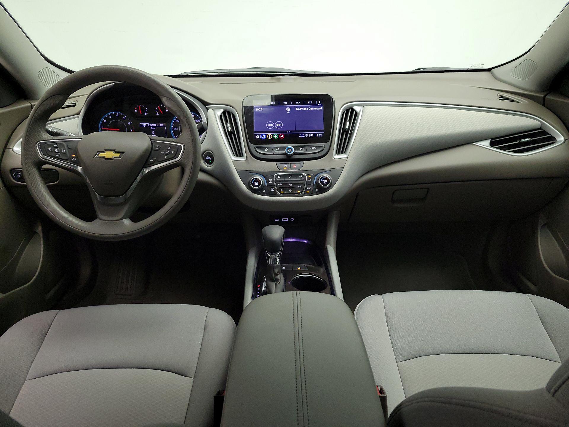 Thumbnail: 2024 Chevrolet Malibu - 9