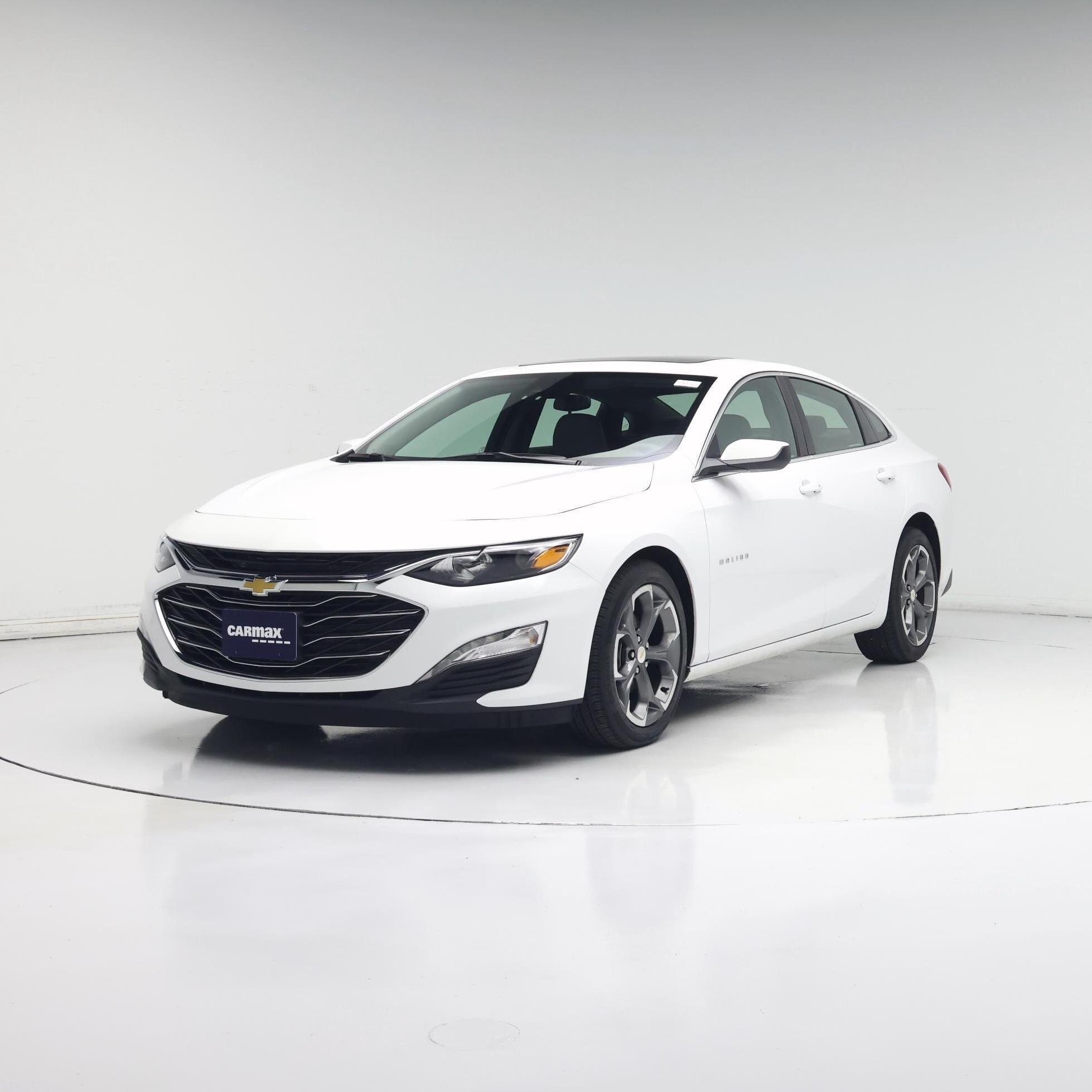 Thumbnail: 2024 Chevrolet Malibu - 4