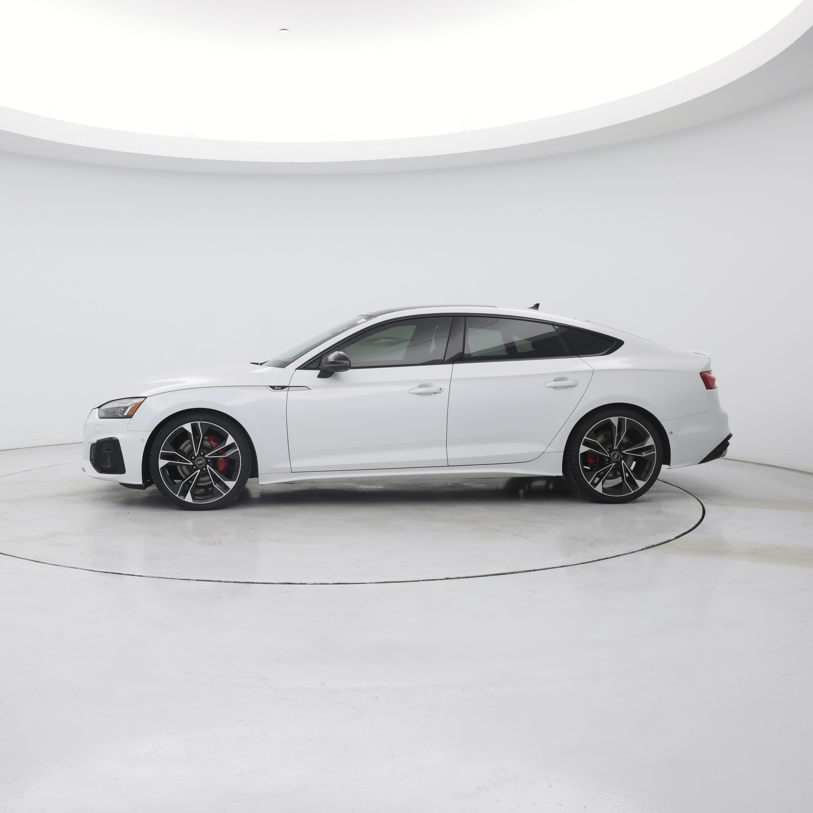 Thumbnail: 2021 Audi S5 - 3