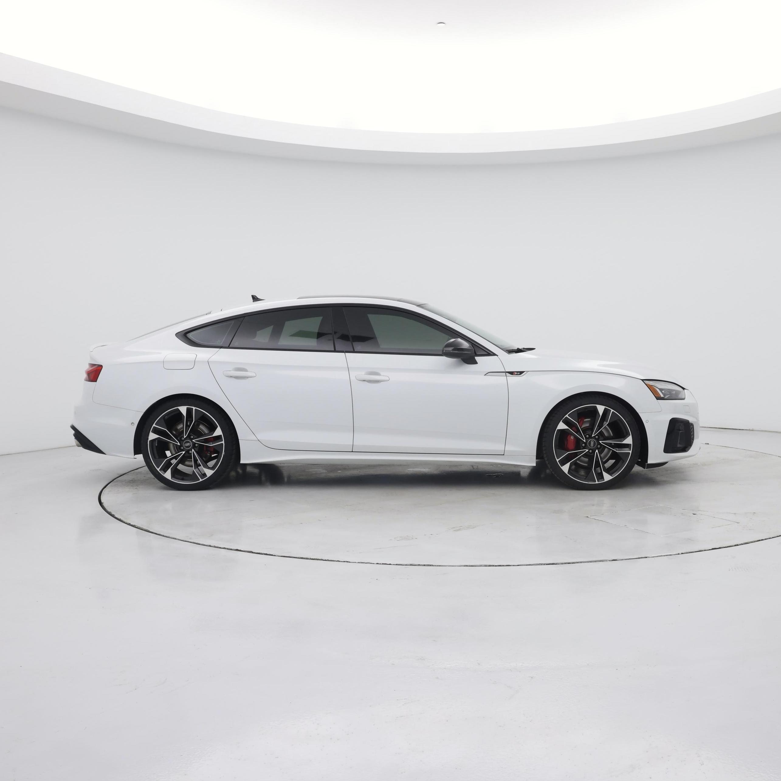 Thumbnail: 2021 Audi S5 - 7