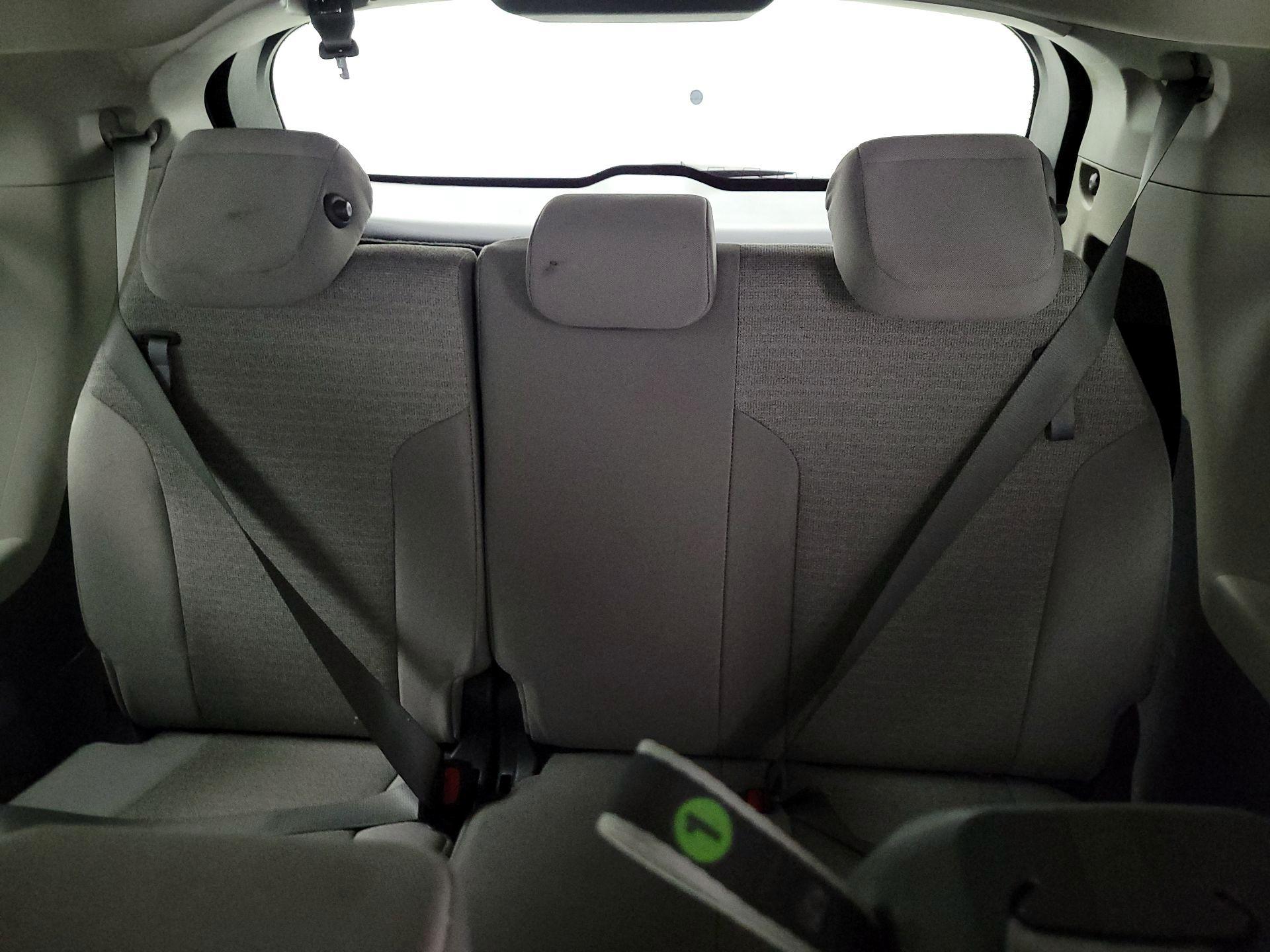 Thumbnail: 2021 Toyota Sienna - 20