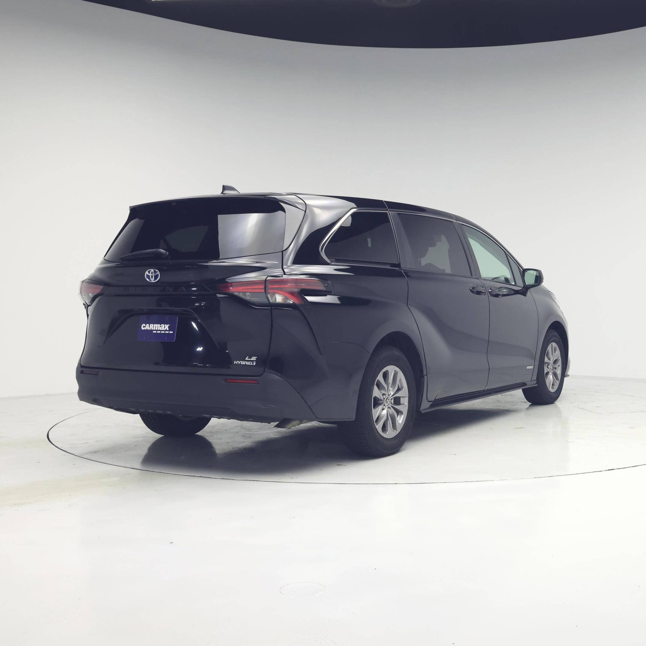 Thumbnail: 2021 Toyota Sienna - 8
