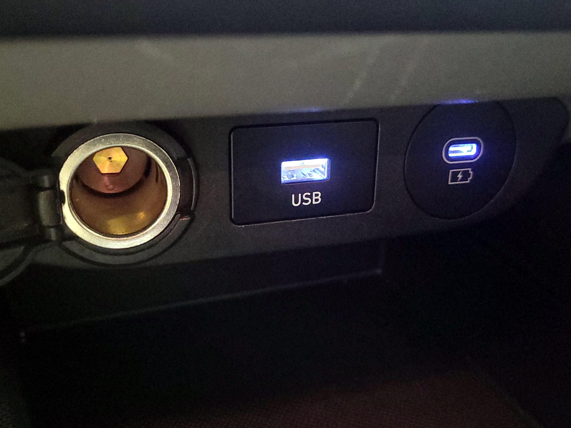 Thumbnail: 2024 Hyundai Elantra - 18