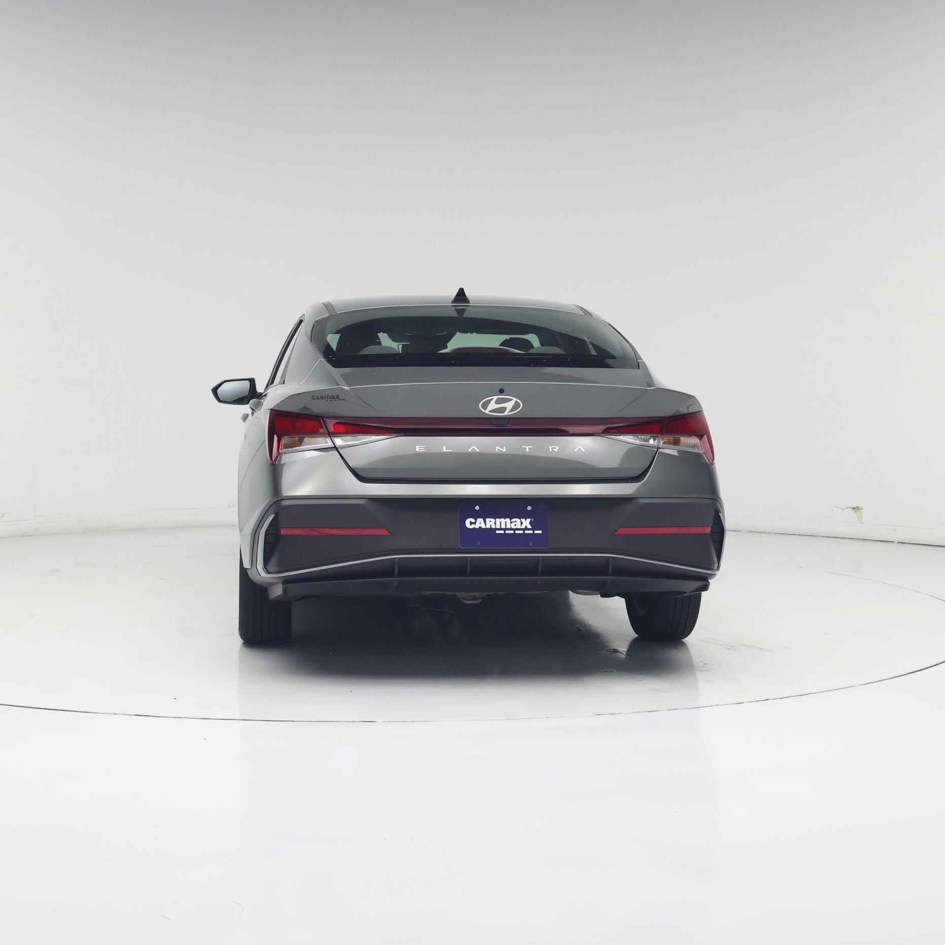 Thumbnail: 2024 Hyundai Elantra - 6