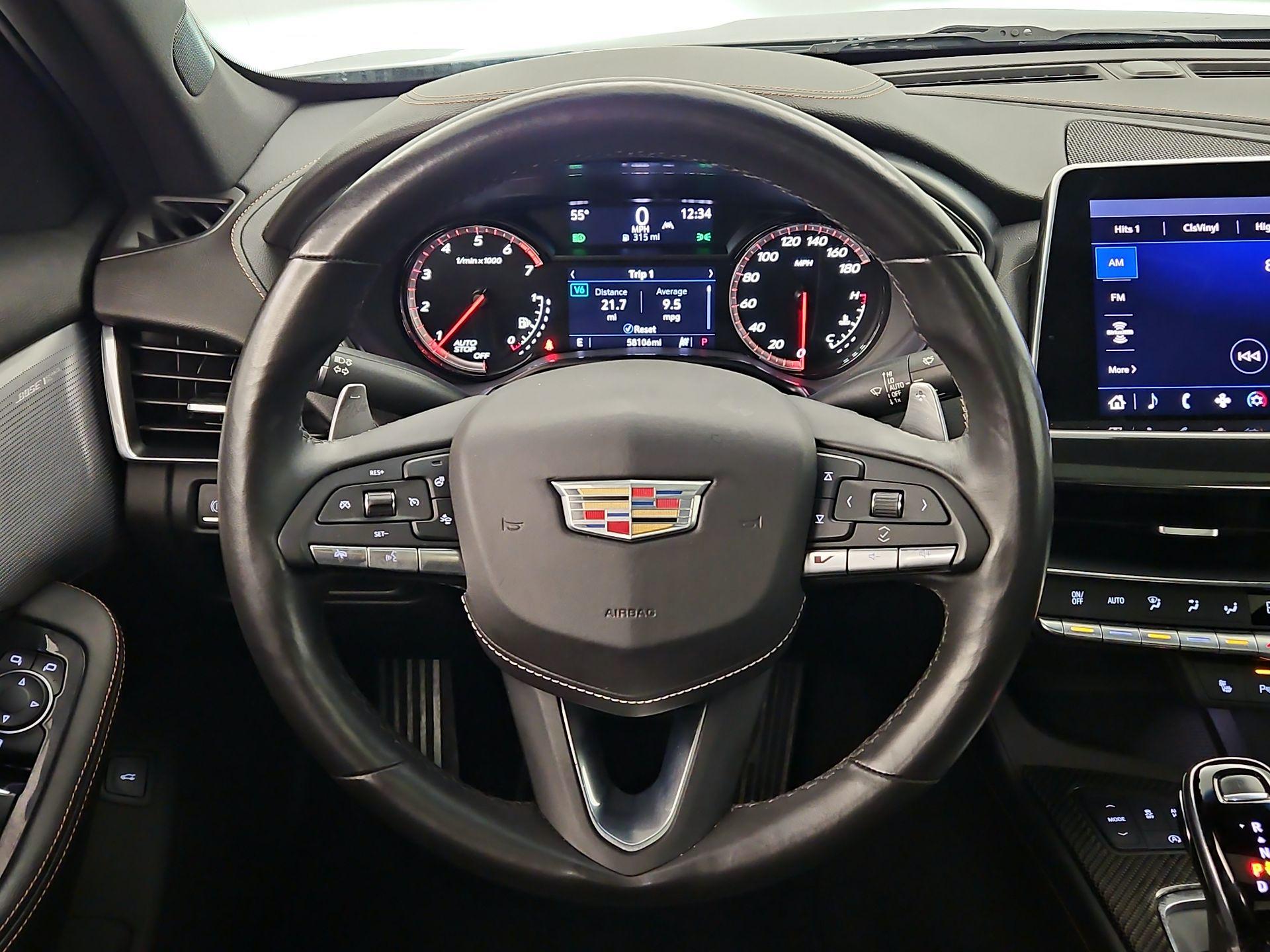 Thumbnail: 2022 Cadillac CT5 - 10