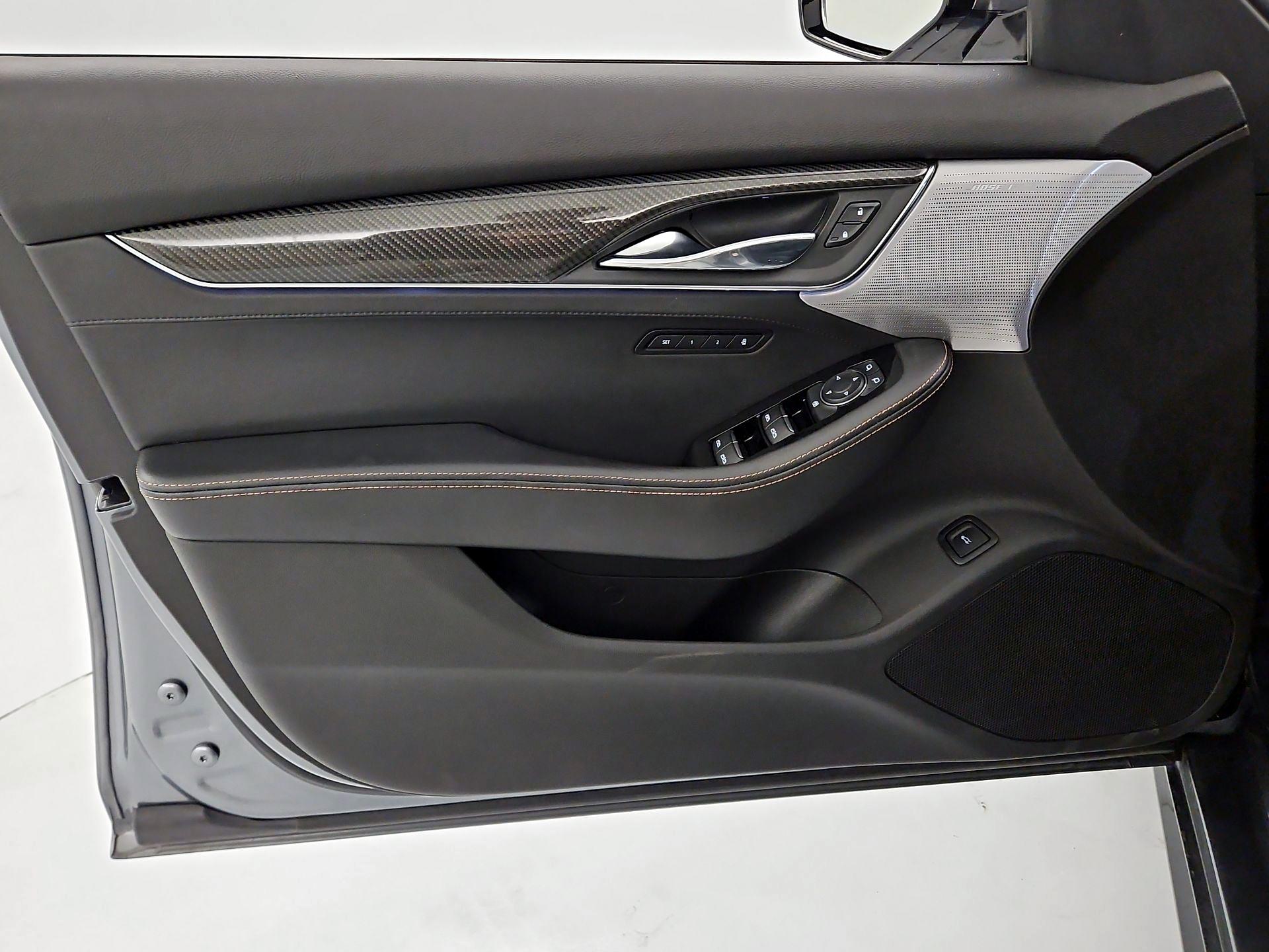 Thumbnail: 2022 Cadillac CT5 - 12