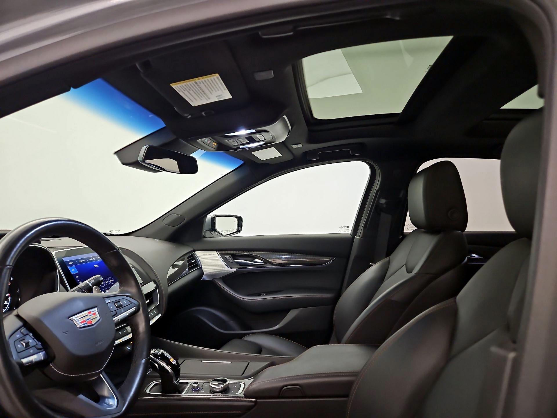 Thumbnail: 2022 Cadillac CT5 - 18