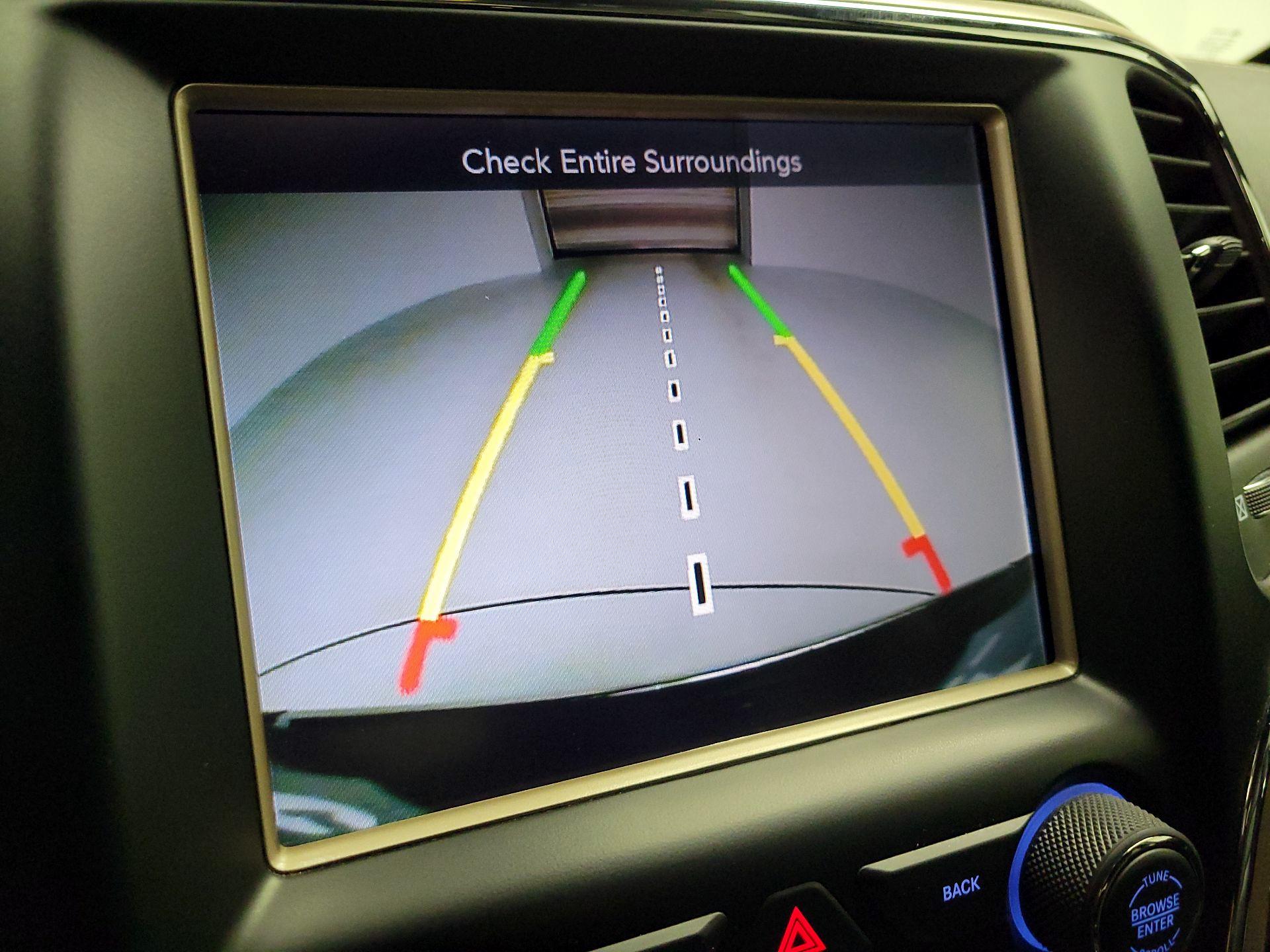 Thumbnail: 2017 Jeep Grand Cherokee - 14