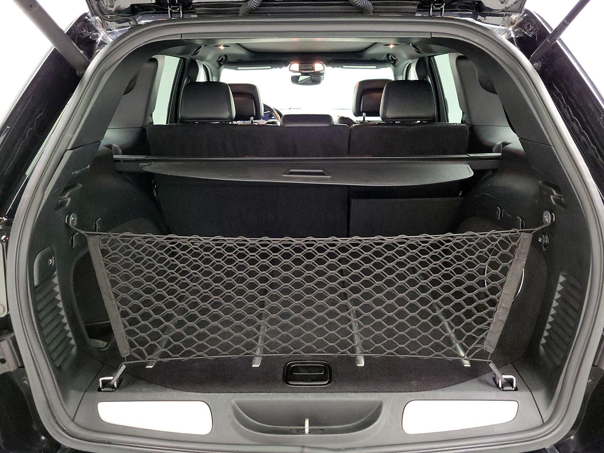 Thumbnail: 2017 Jeep Grand Cherokee - 20