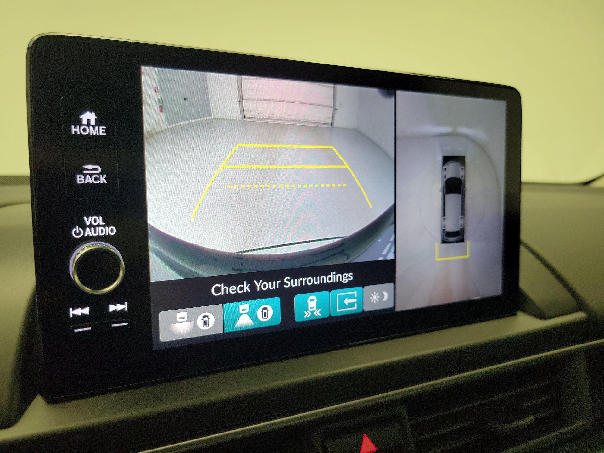 Thumbnail: 2023 Honda Pilot - 15