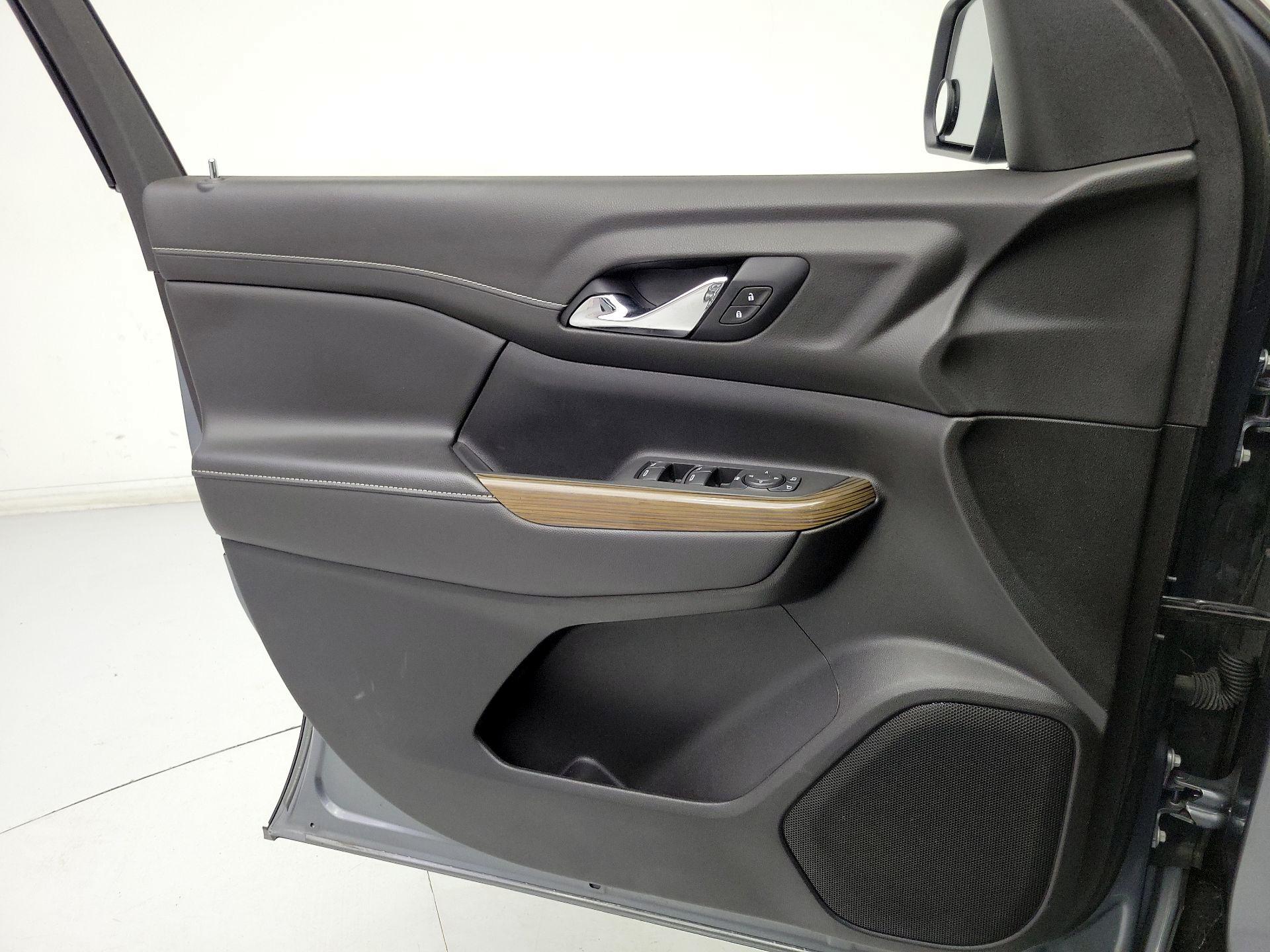 Thumbnail: 2021 GMC Acadia - 12