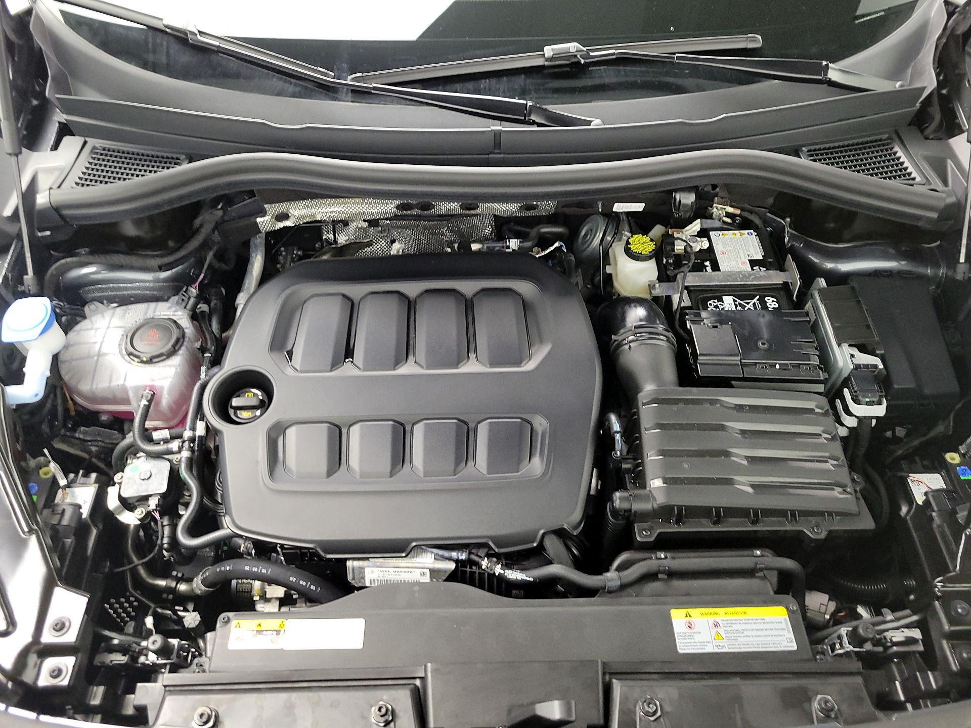 Thumbnail: 2025 Volkswagen Tiguan - 17