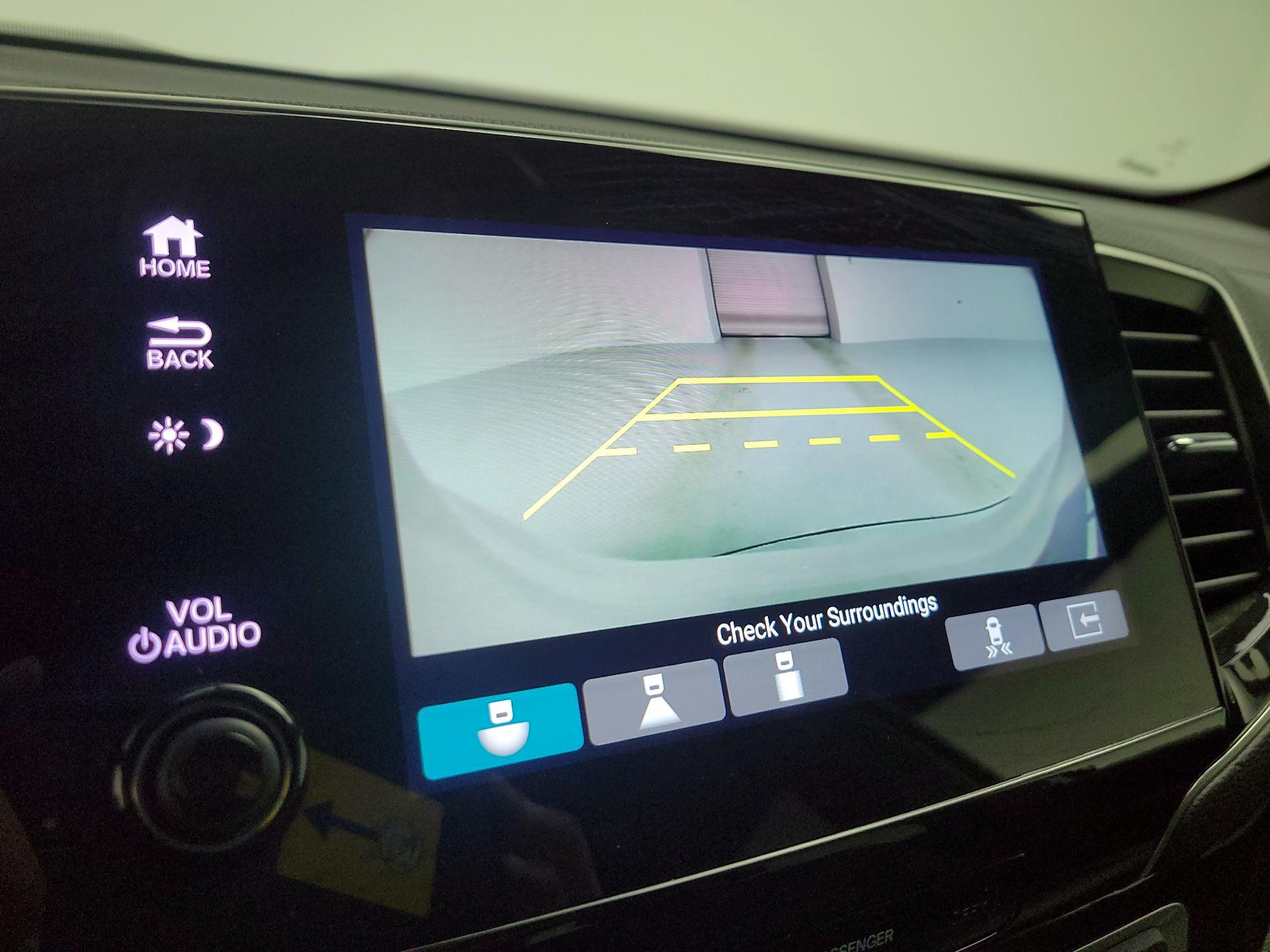 Thumbnail: 2021 Honda Pilot - 14