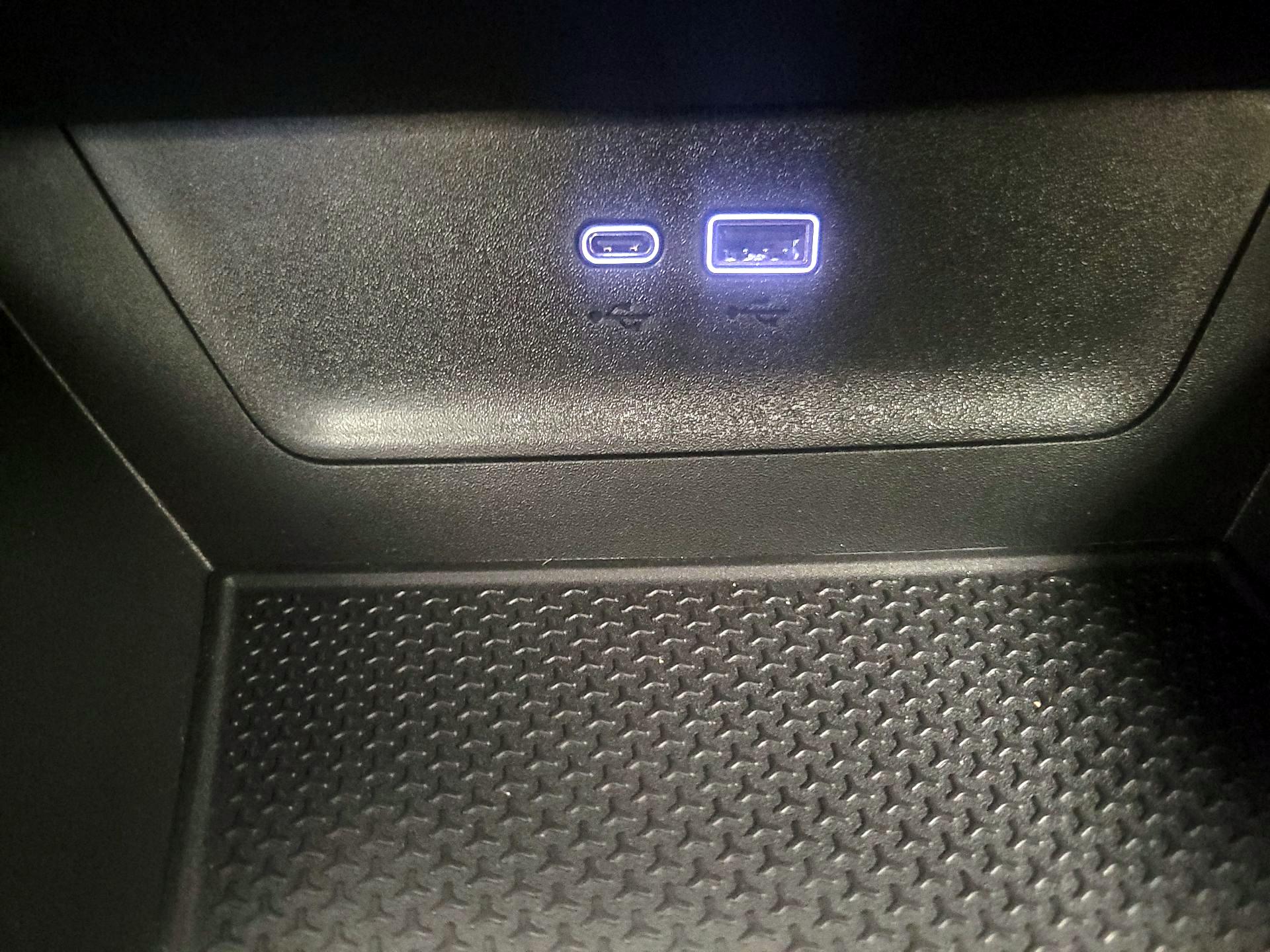 Thumbnail: 2025 Chevrolet Equinox - 18