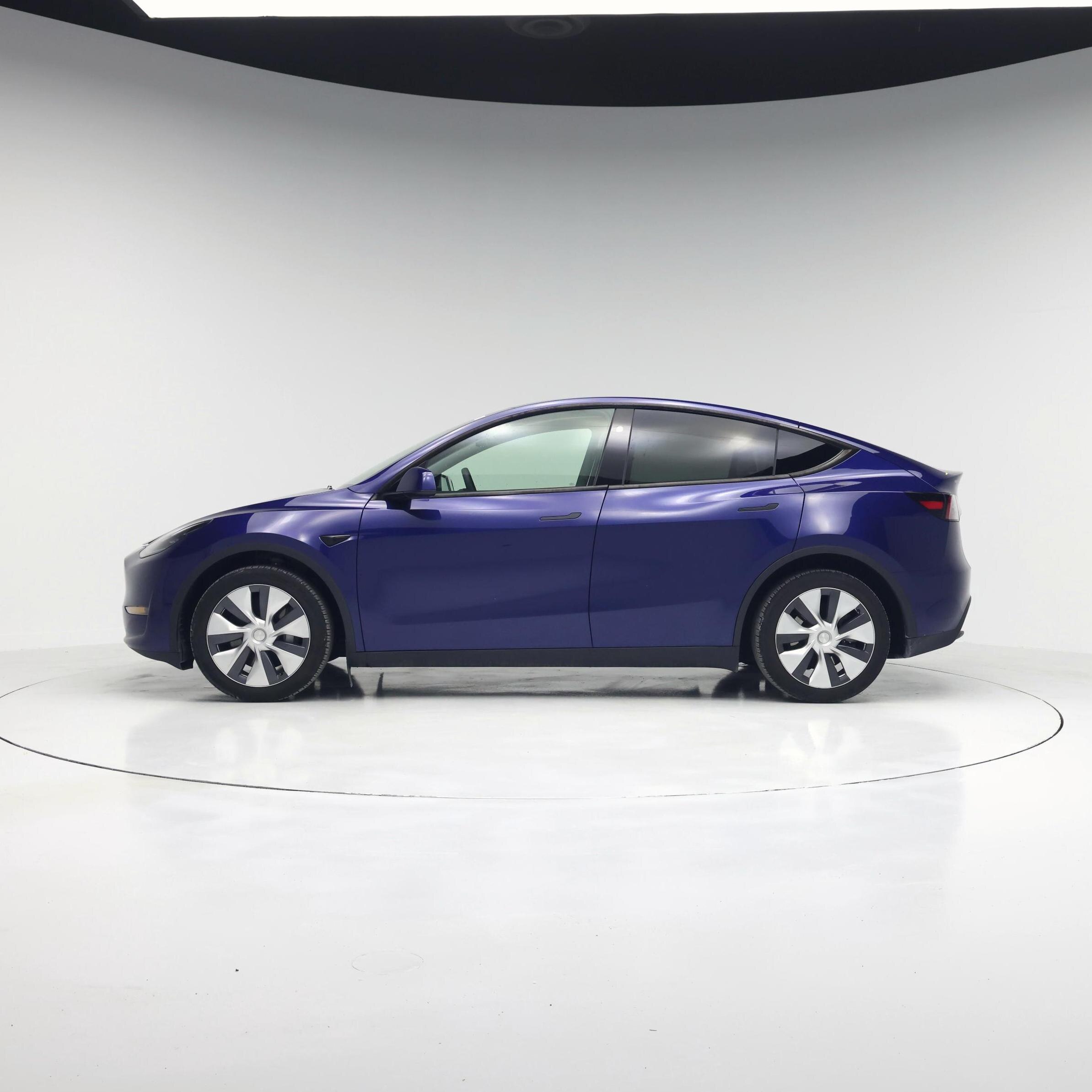 Thumbnail: 2024 Tesla Model Y - 3