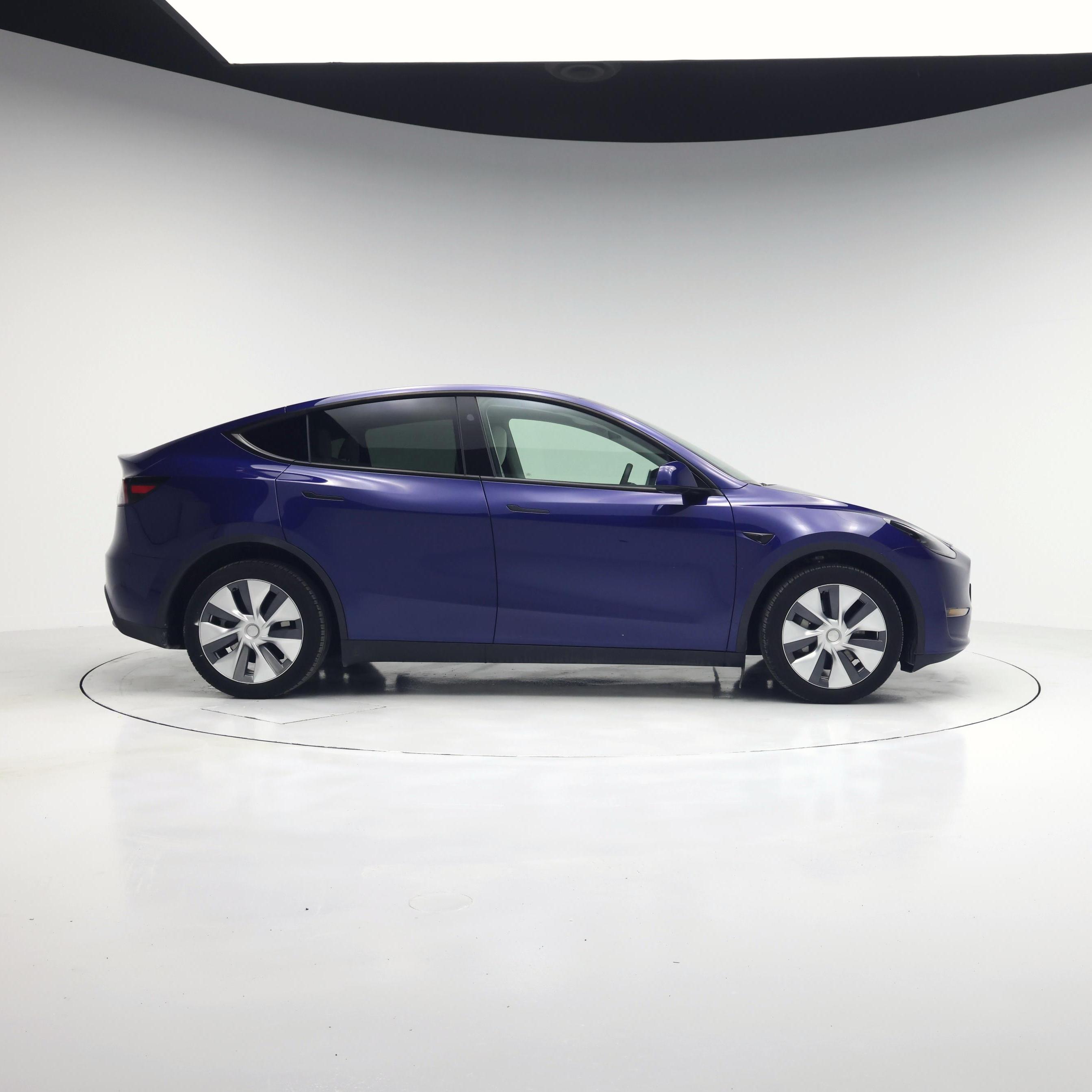 Thumbnail: 2024 Tesla Model Y - 7