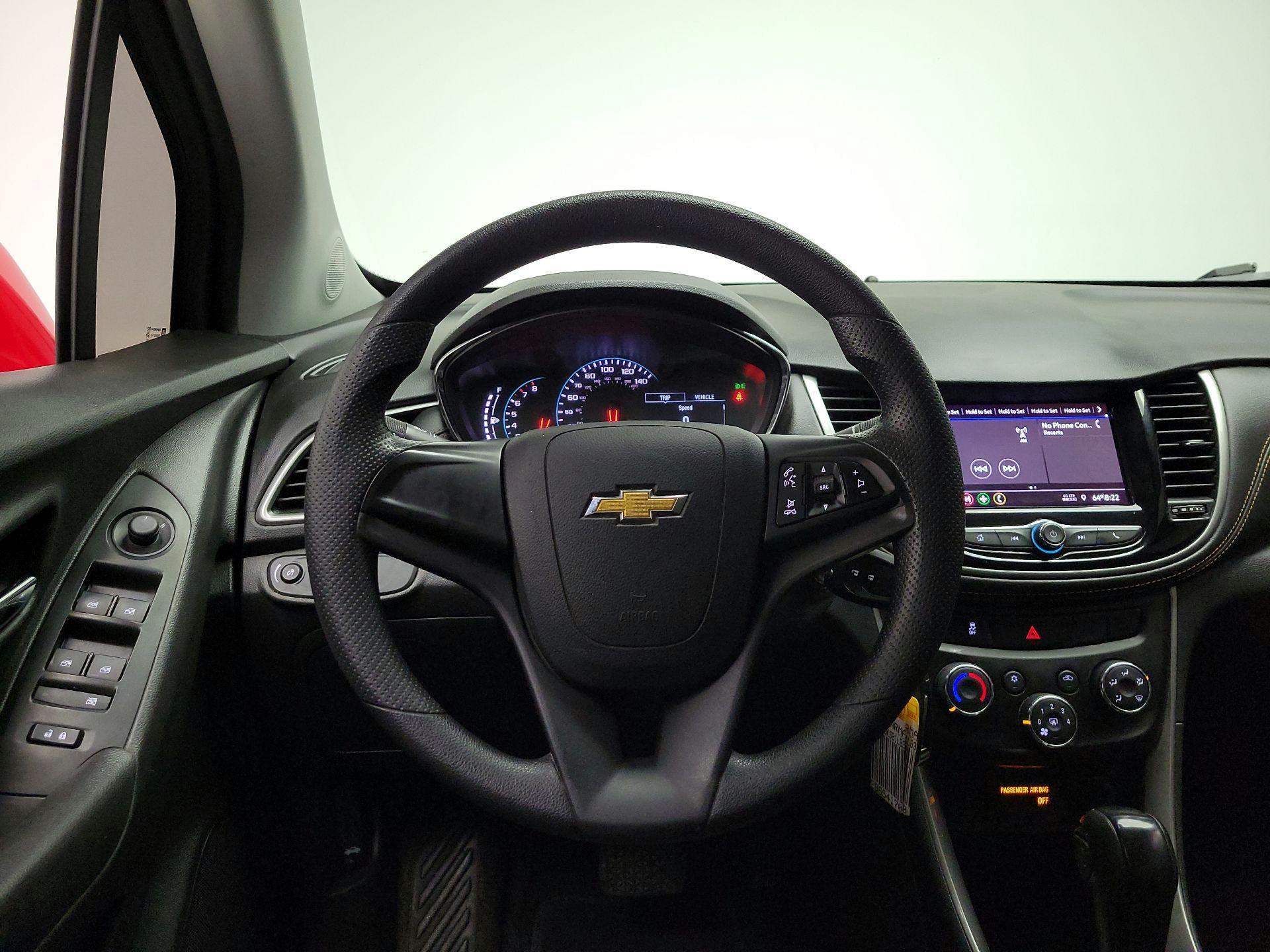 Thumbnail: 2020 Chevrolet Trax - 10